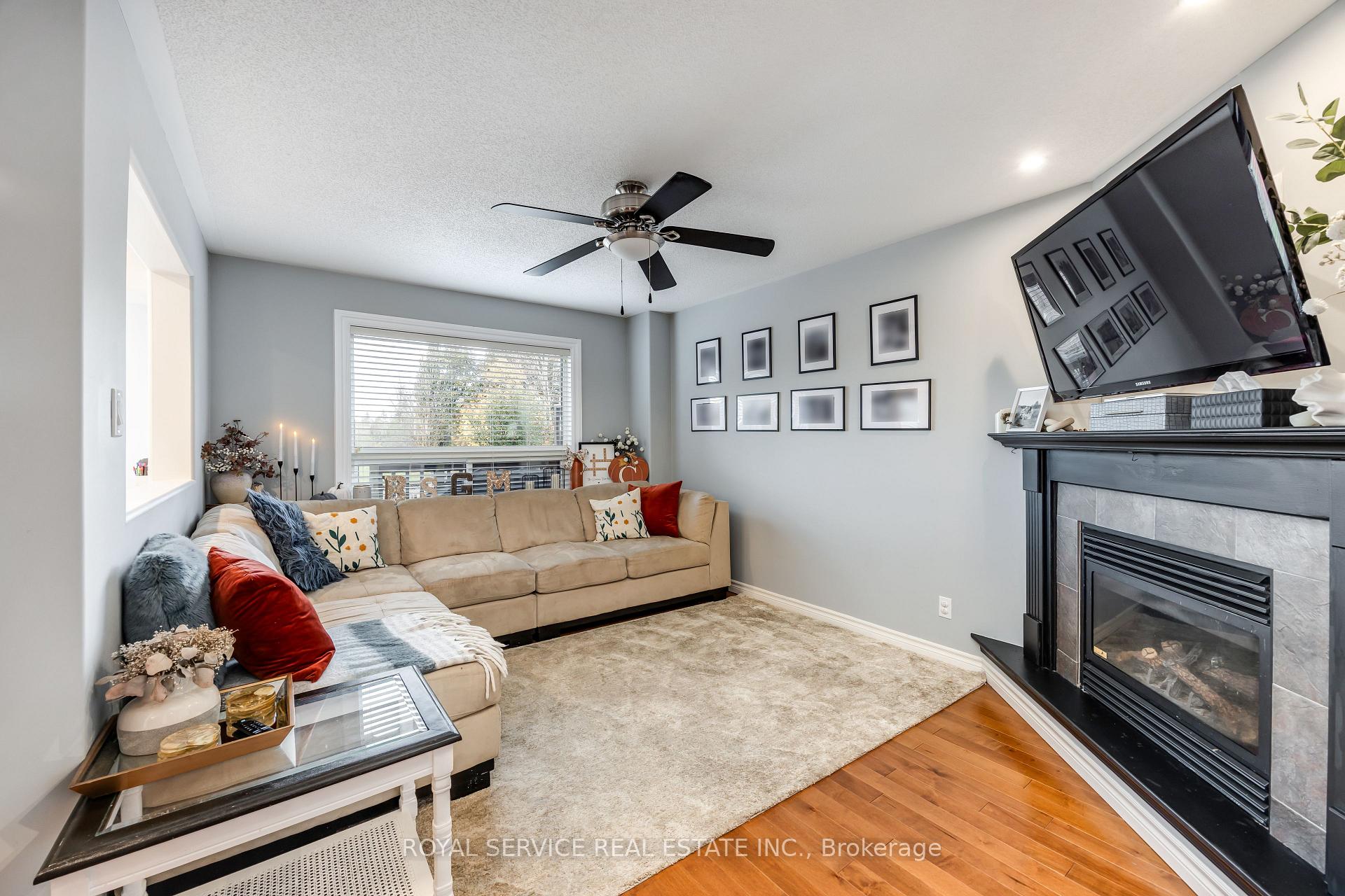 Photo 9 of 446 Abound Crescent, Peterborough, Ashburnham Ward 4 — HOMEH