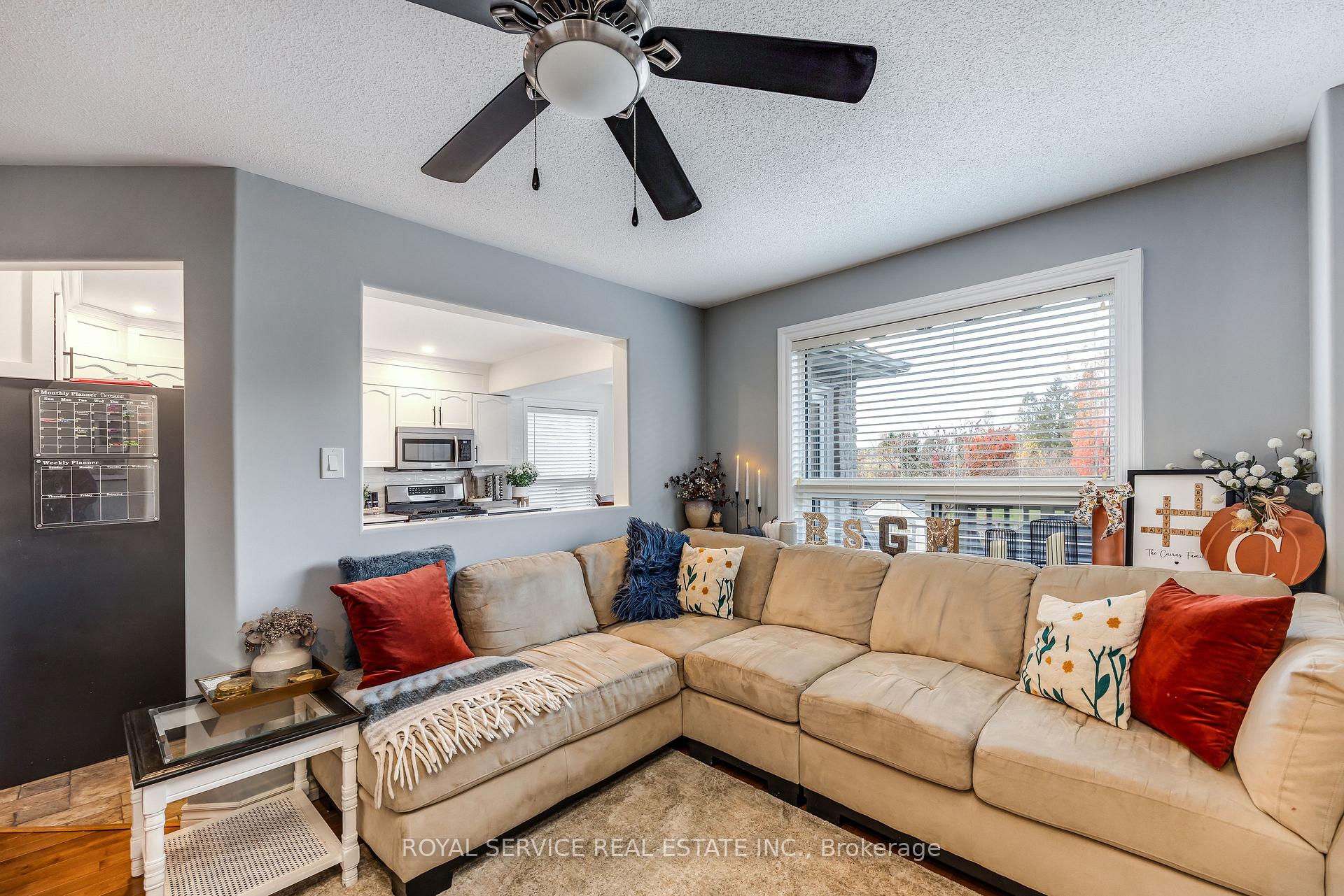 Photo 10 of 446 Abound Crescent, Peterborough, Ashburnham Ward 4 — HOMEH