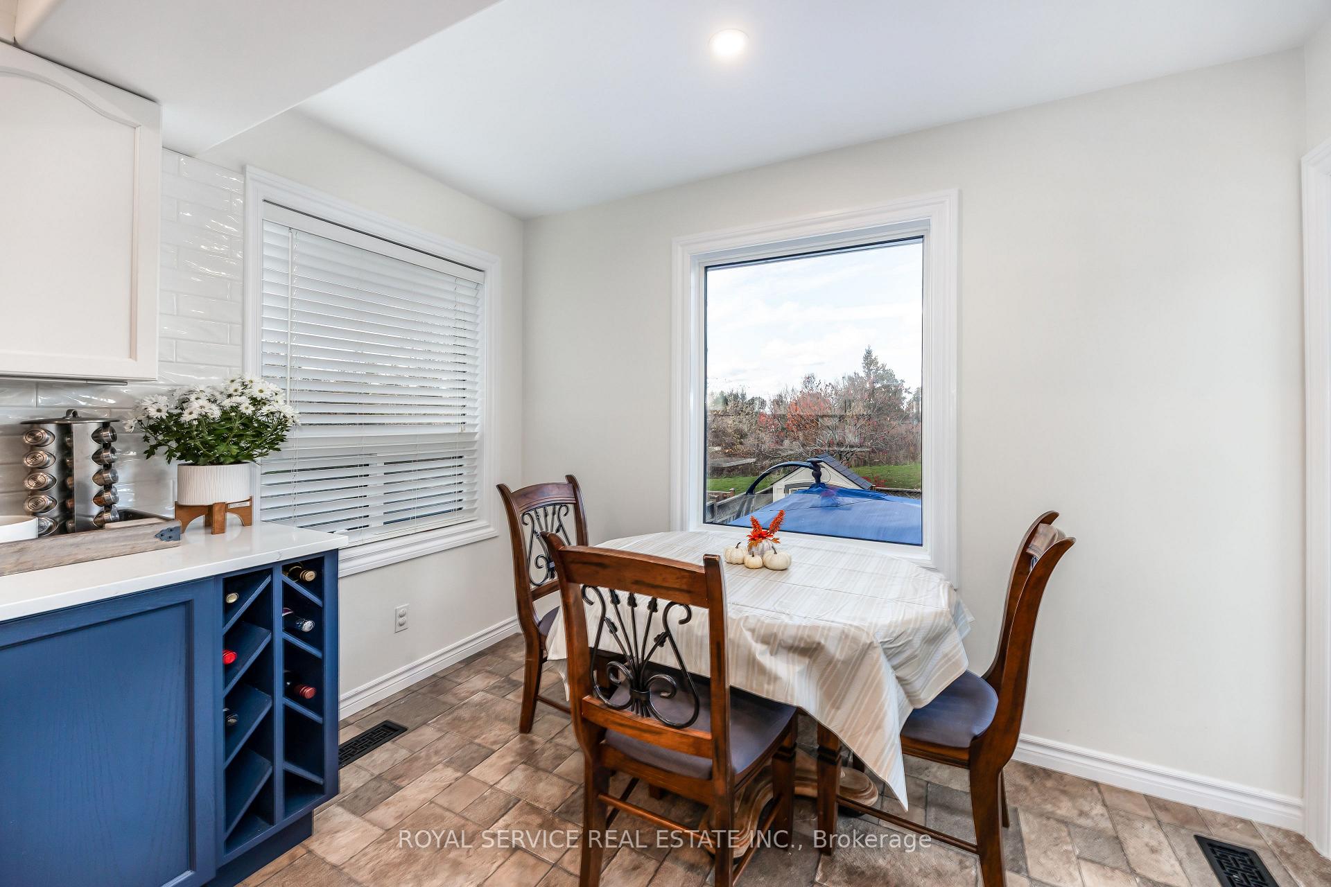 Photo 16 of 446 Abound Crescent, Peterborough, Ashburnham Ward 4 — HOMEH