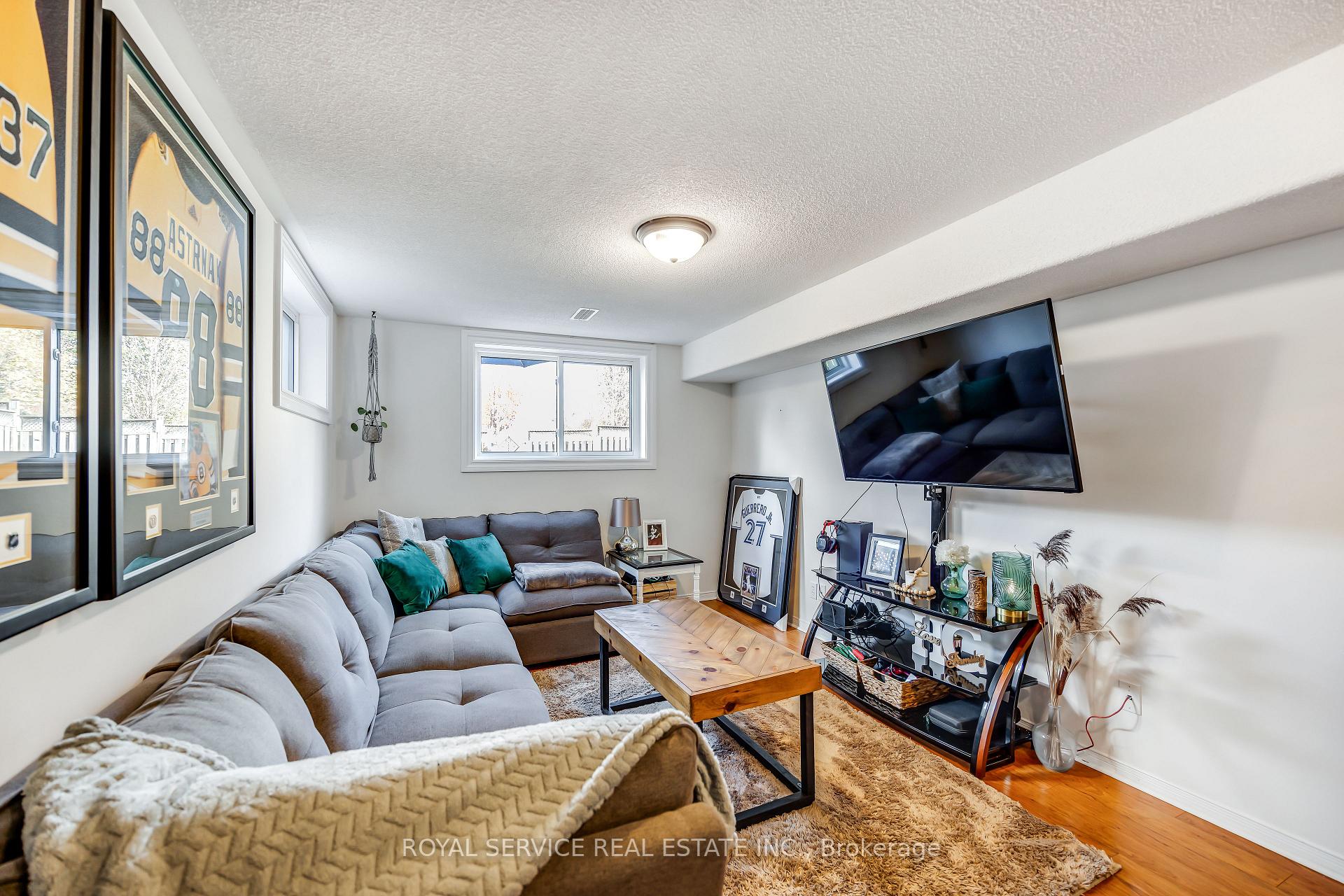 Photo 24 of 446 Abound Crescent, Peterborough, Ashburnham Ward 4 — HOMEH