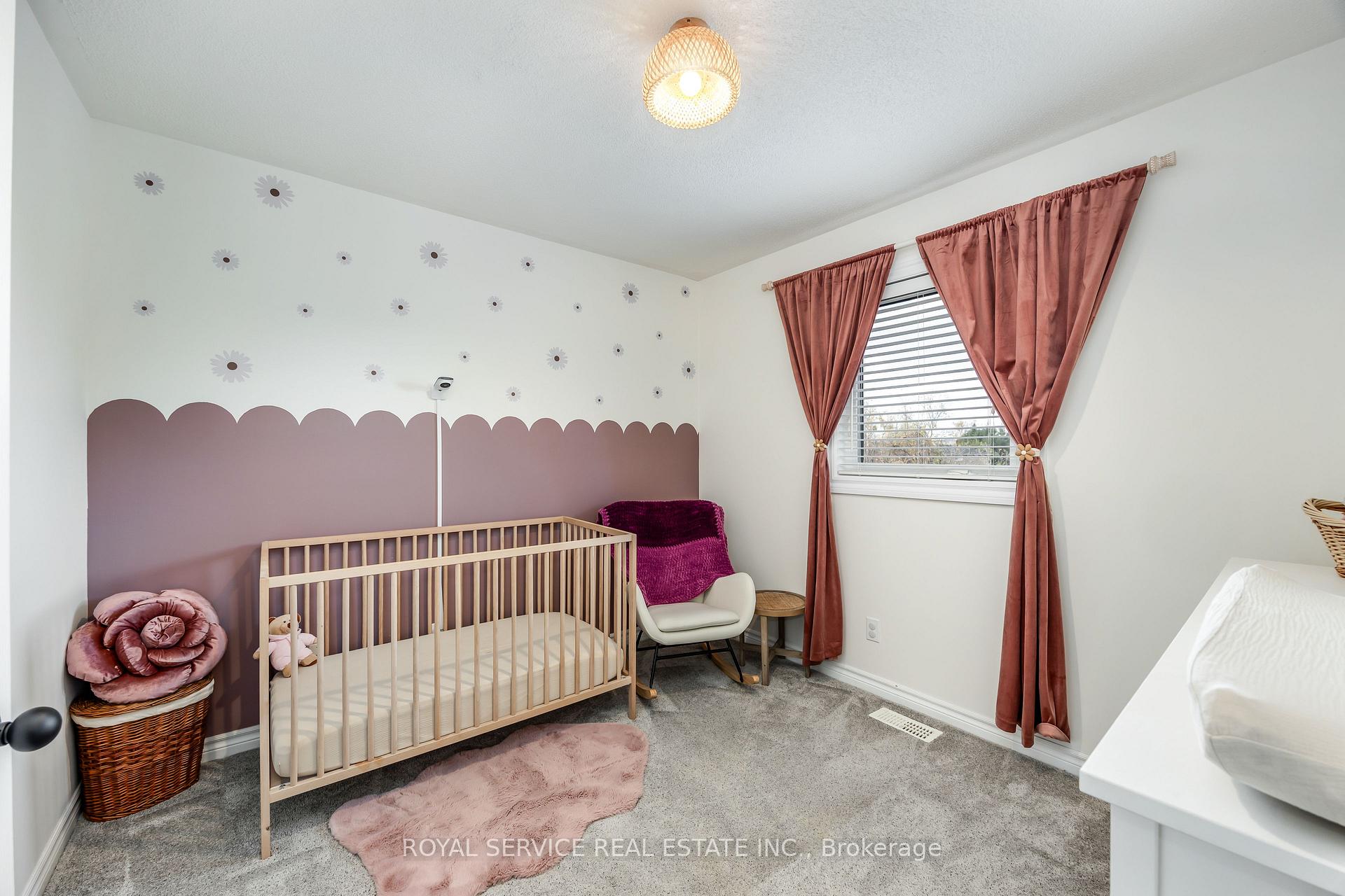 Photo 27 of 446 Abound Crescent, Peterborough, Ashburnham Ward 4 — HOMEH