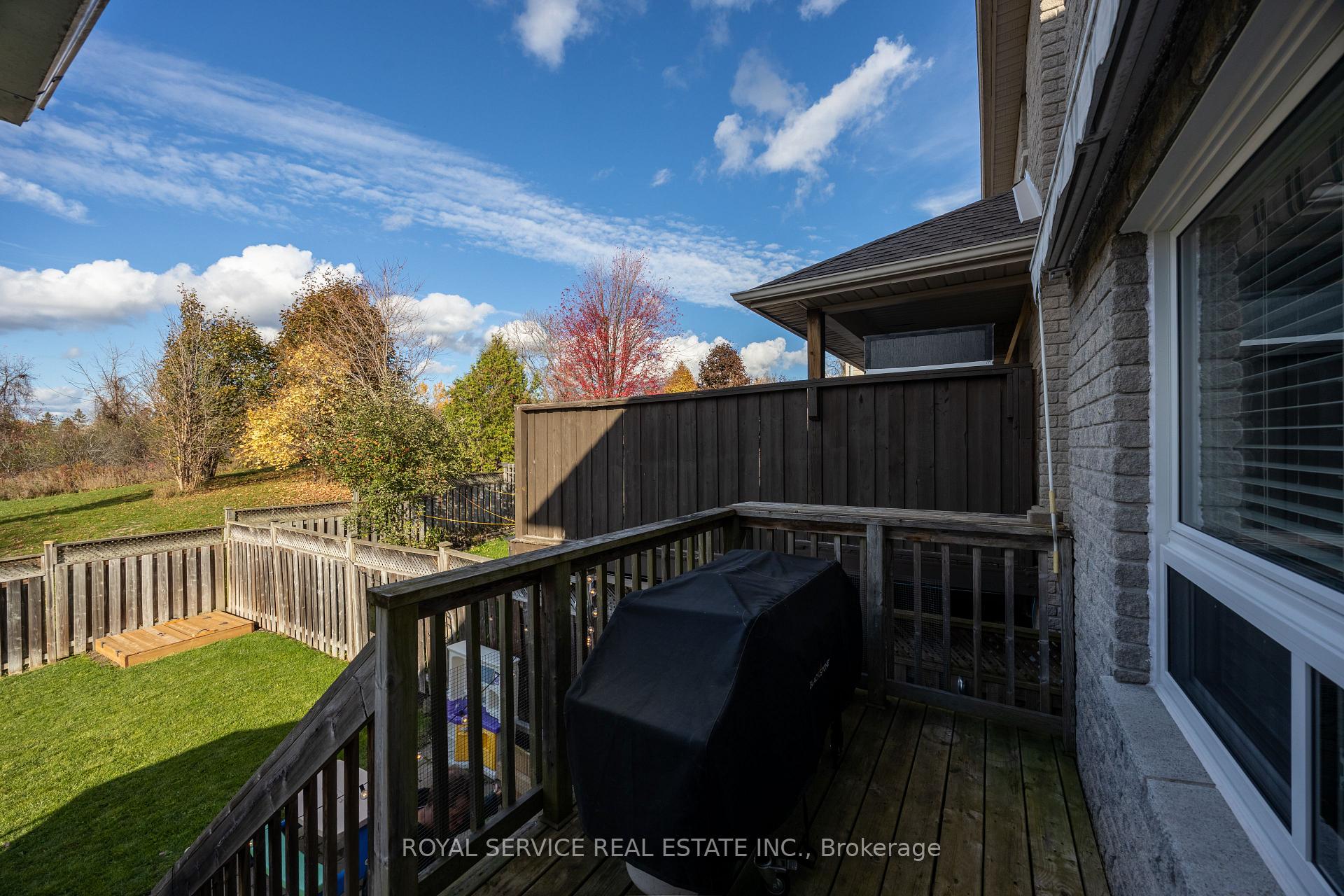 Photo 40 of 446 Abound Crescent, Peterborough, Ashburnham Ward 4 — HOMEH