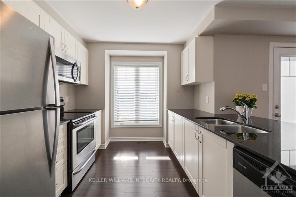 Photo 8 of 52 Astervale Street, Ottawa, Avalon West — HOMEH