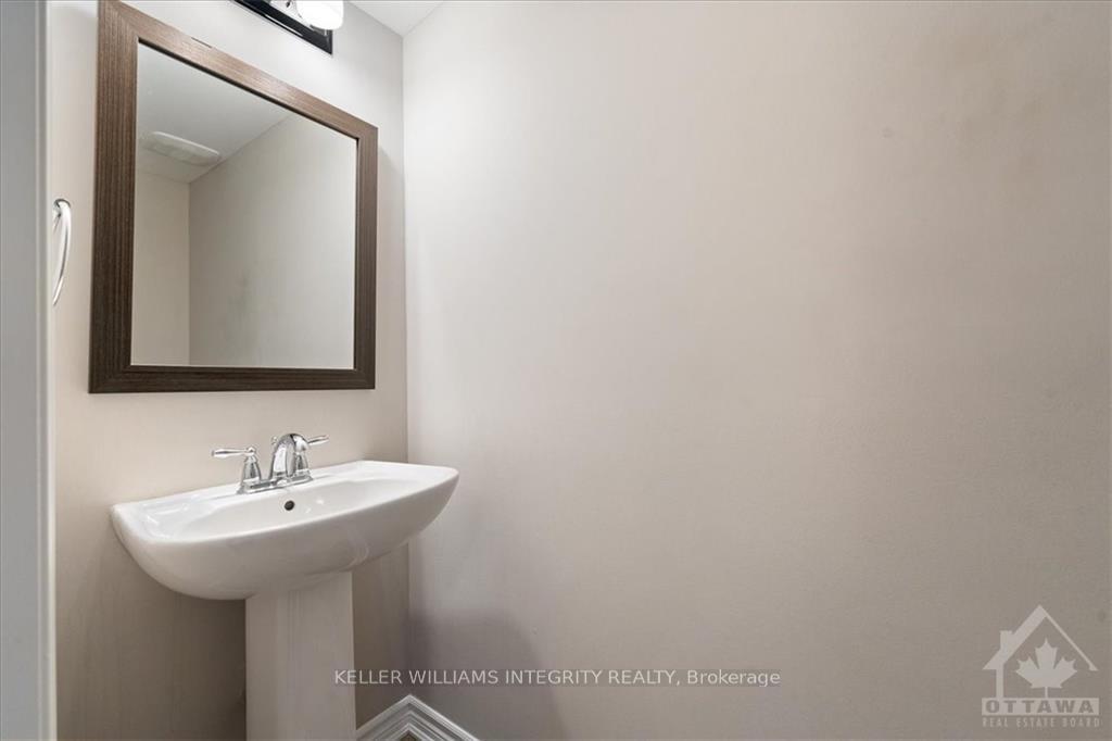 Photo 17 of 52 Astervale Street, Ottawa, Avalon West — HOMEH