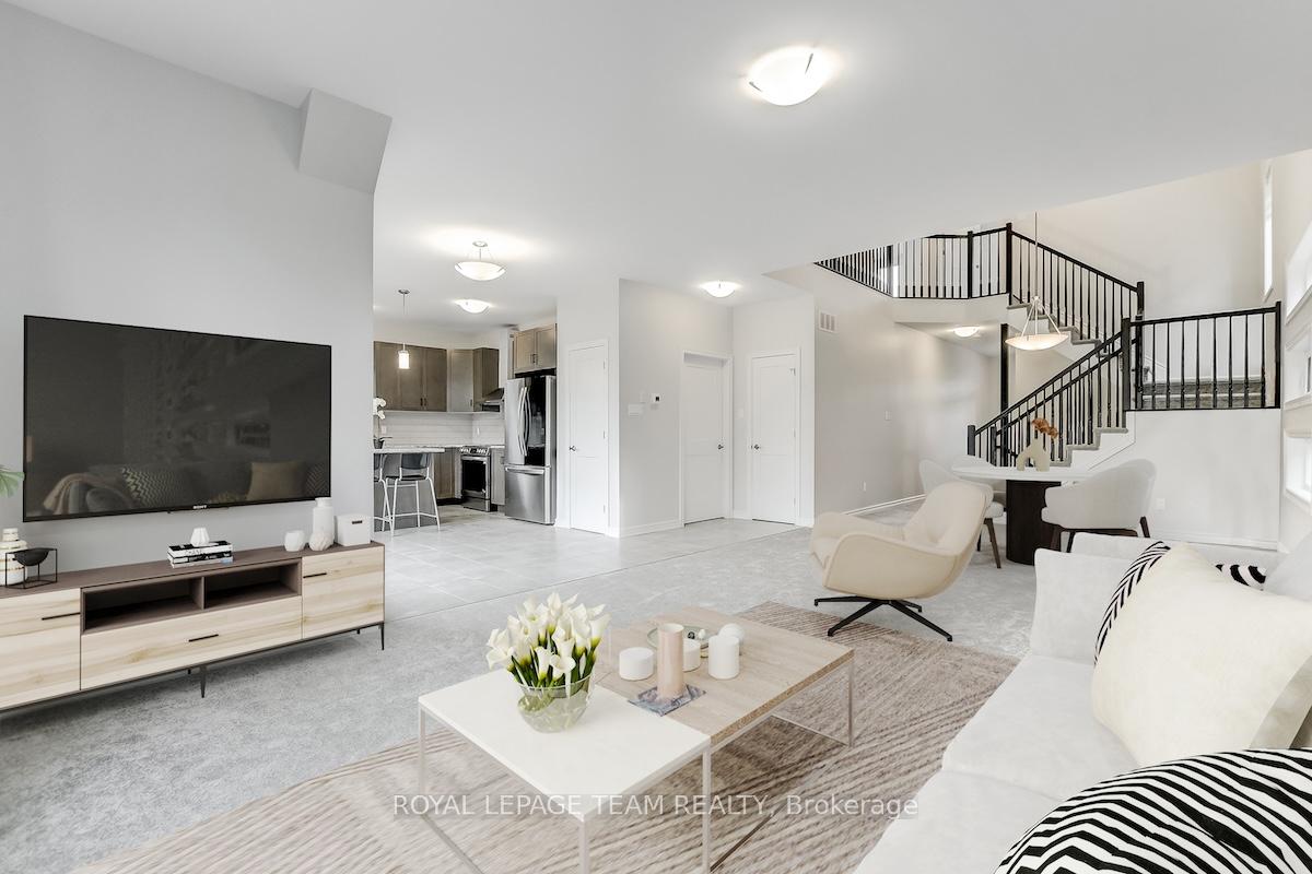 Photo 6 of 121 Seabert Drive, Arnprior — HOMEH