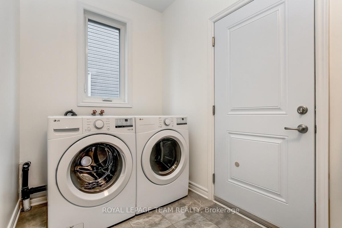 Photo 38 of 121 Seabert Drive, Arnprior — HOMEH