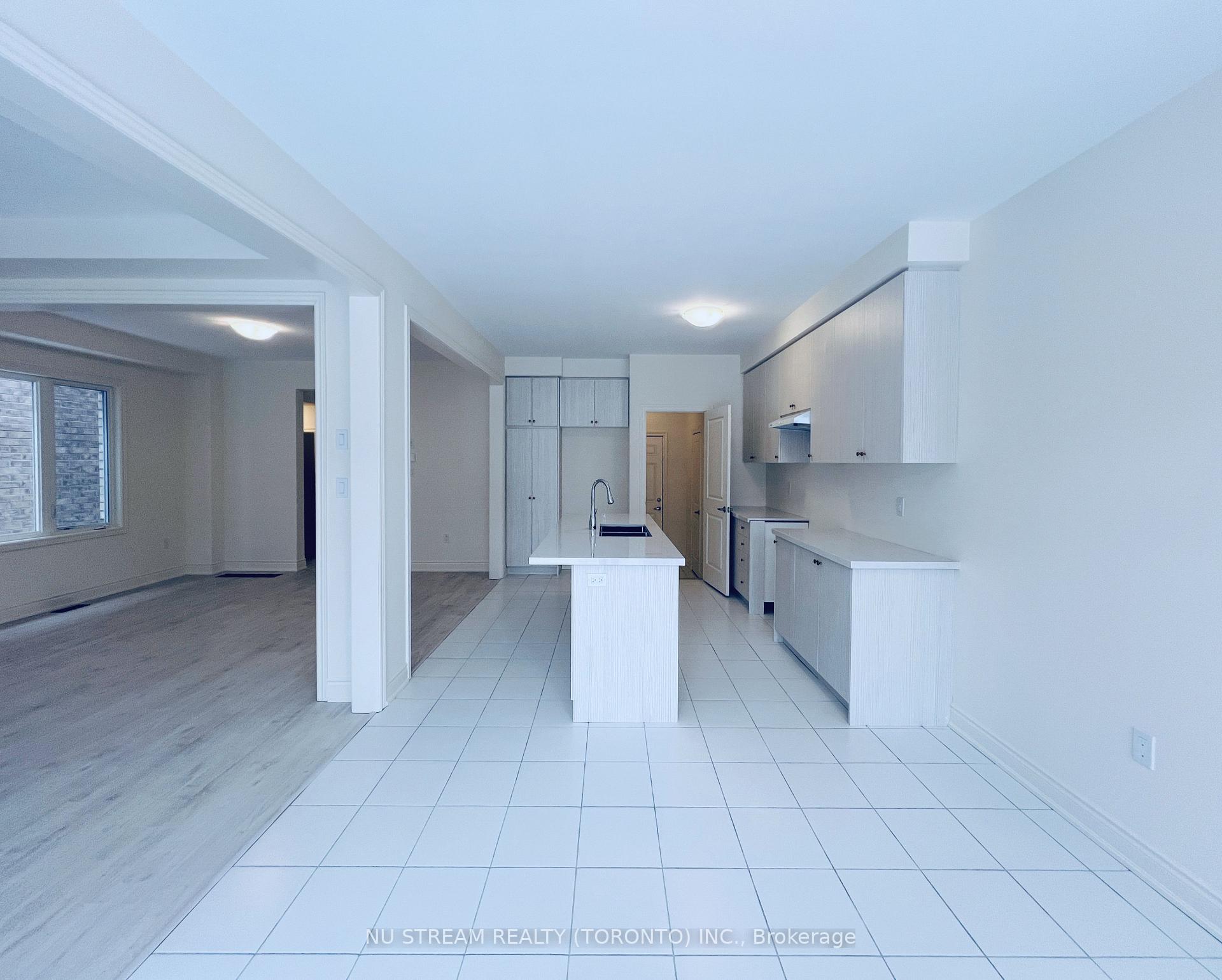 Photo 3 of 2243 Crystal Drive, Oshawa, Kedron — HOMEH