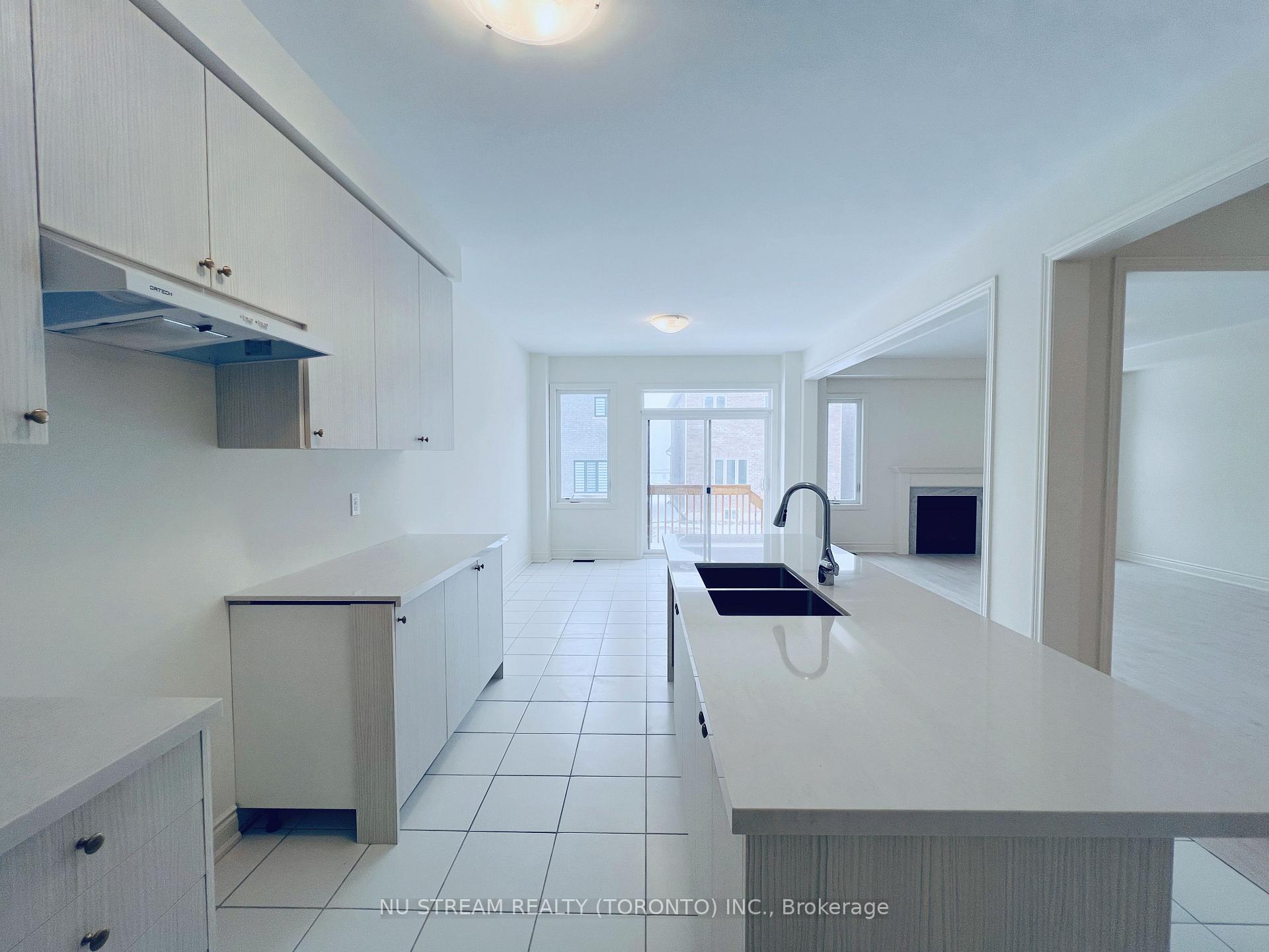 Photo 4 of 2243 Crystal Drive, Oshawa, Kedron — HOMEH