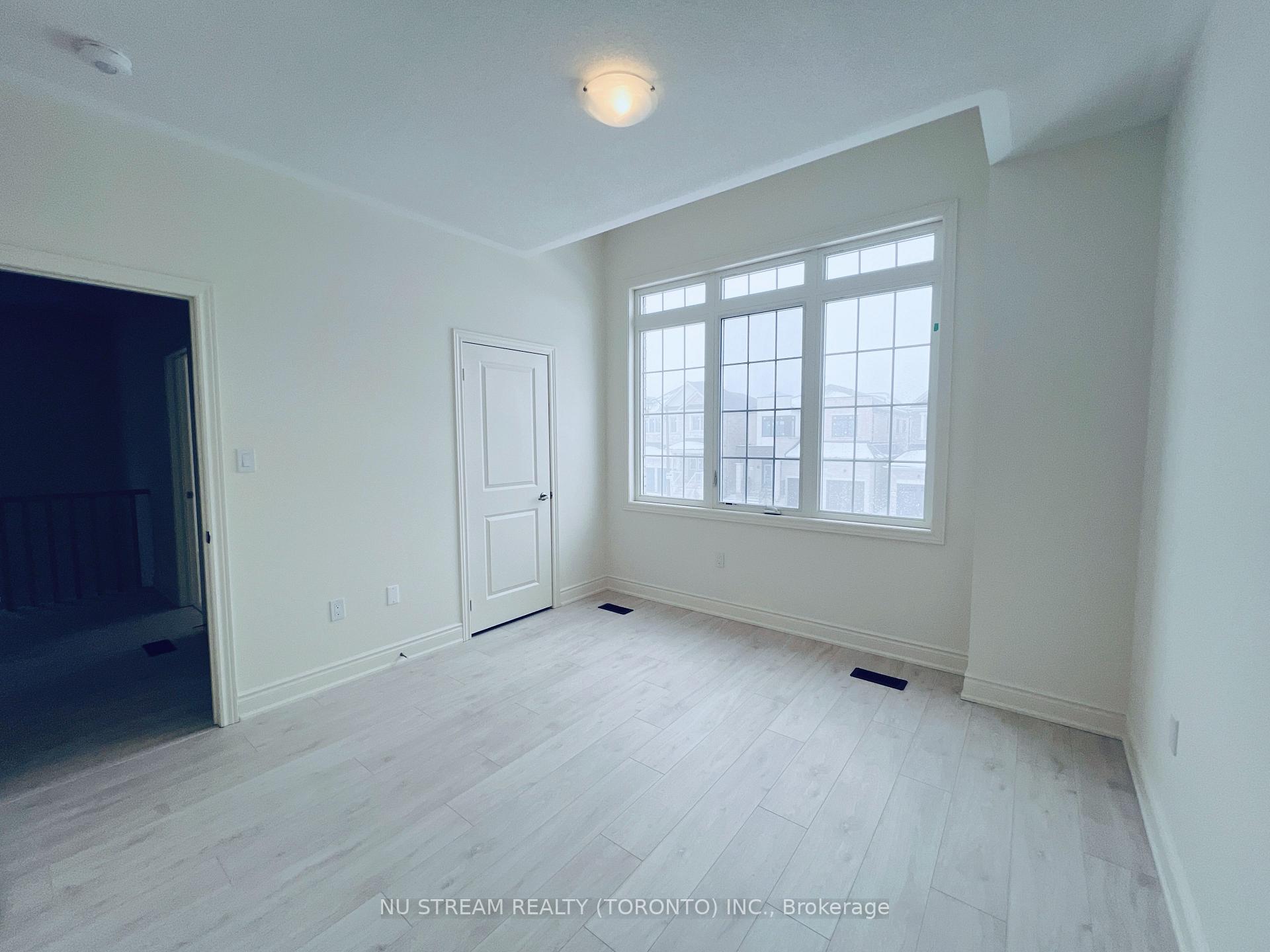 Photo 15 of 2243 Crystal Drive, Oshawa, Kedron — HOMEH