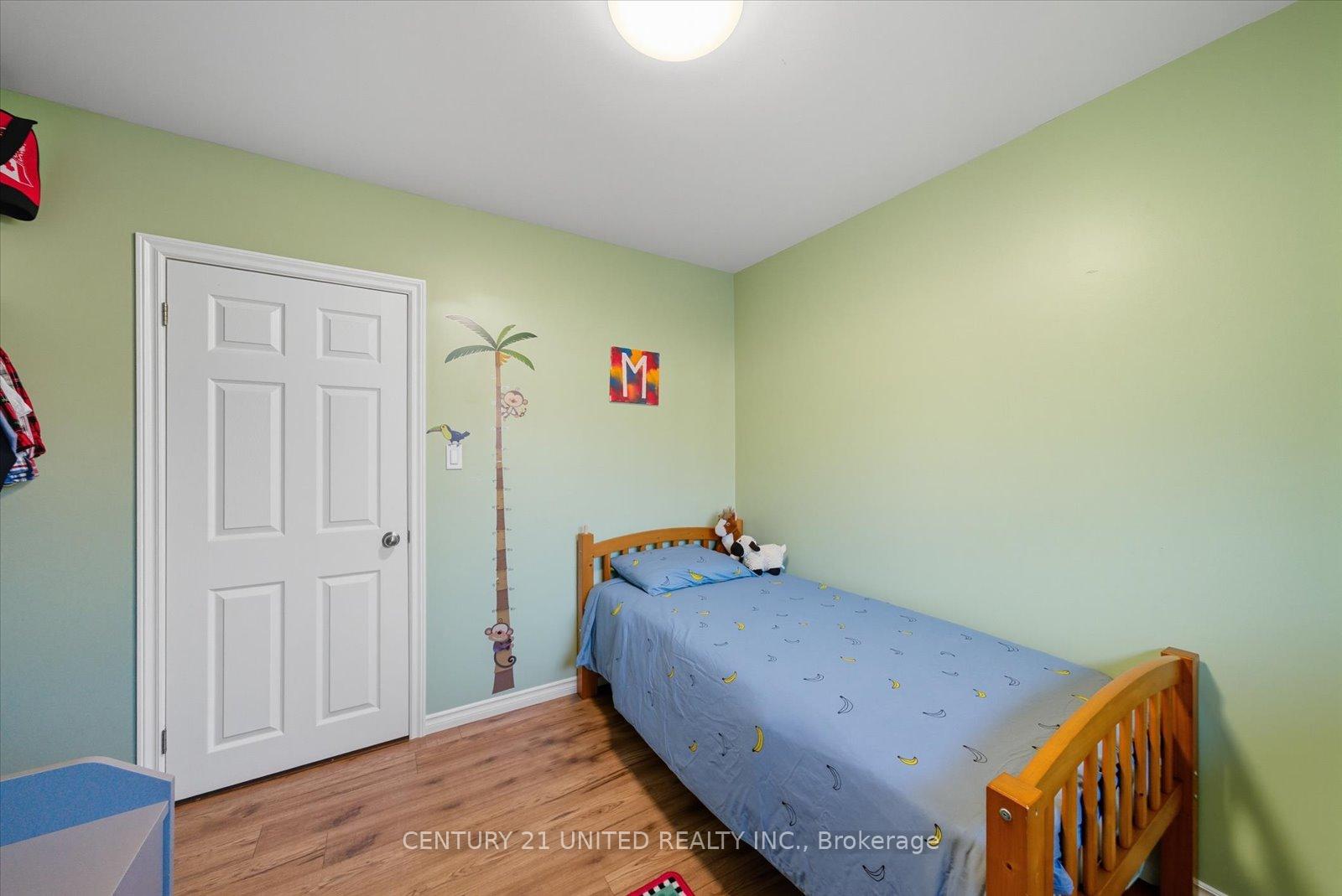 Photo 17 of 263 Riverview Heights, Peterborough, Ashburnham Ward 4 — HOMEH