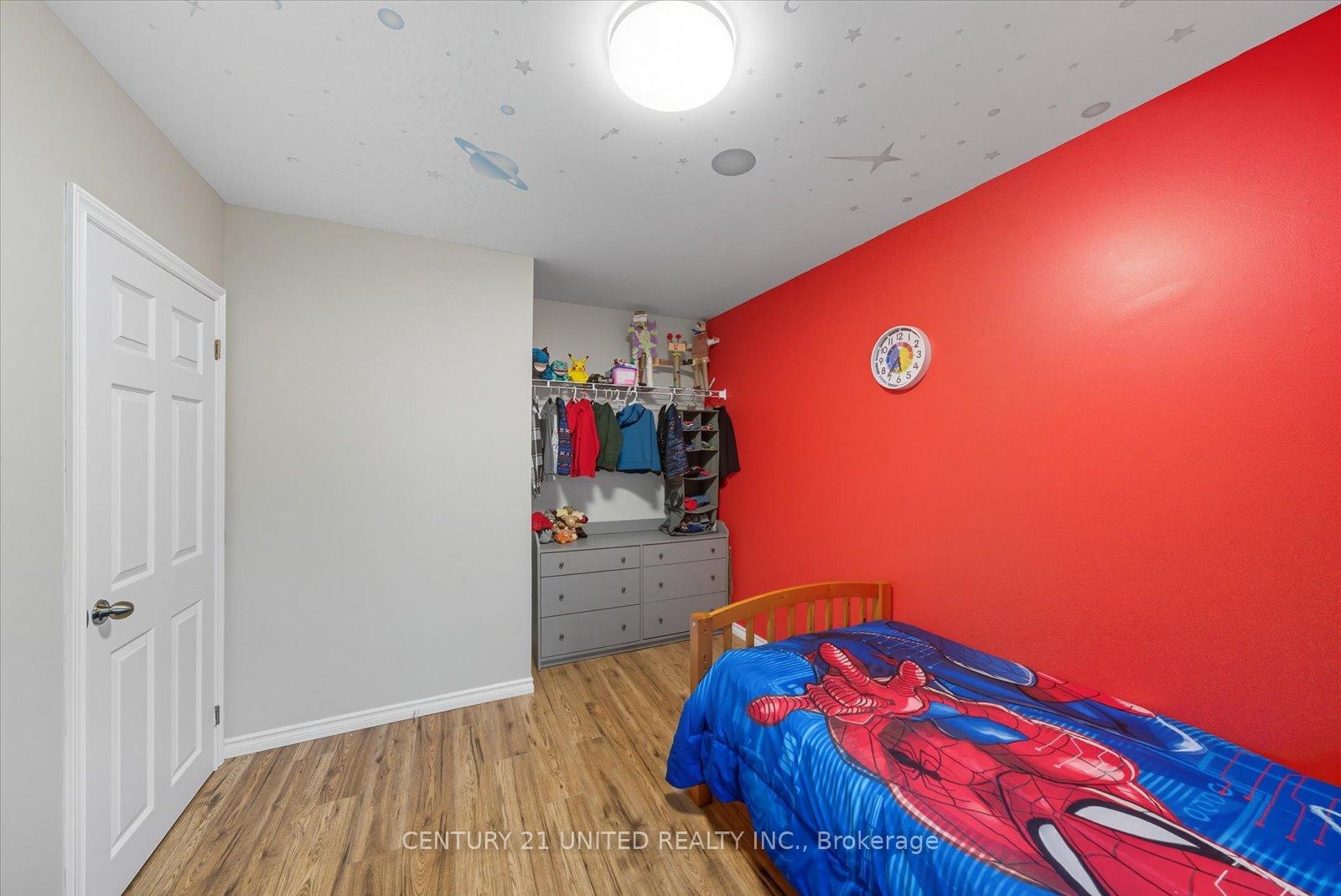 Photo 20 of 263 Riverview Heights, Peterborough, Ashburnham Ward 4 — HOMEH