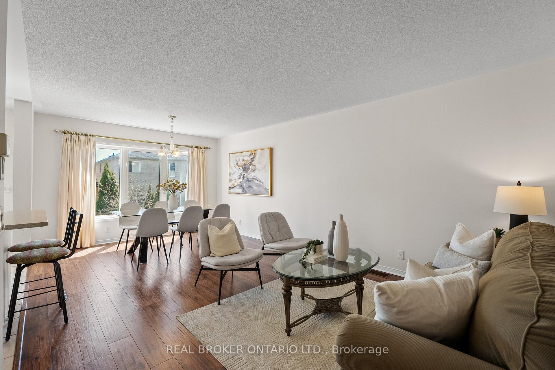 Photo 14 of 9 Bilbrough Street, Aurora, Bayview Northeast — HOMEH