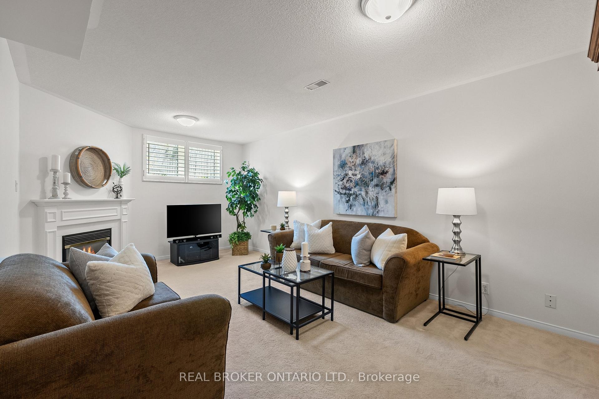 Photo 25 of 9 Bilbrough Street, Aurora, Bayview Northeast — HOMEH