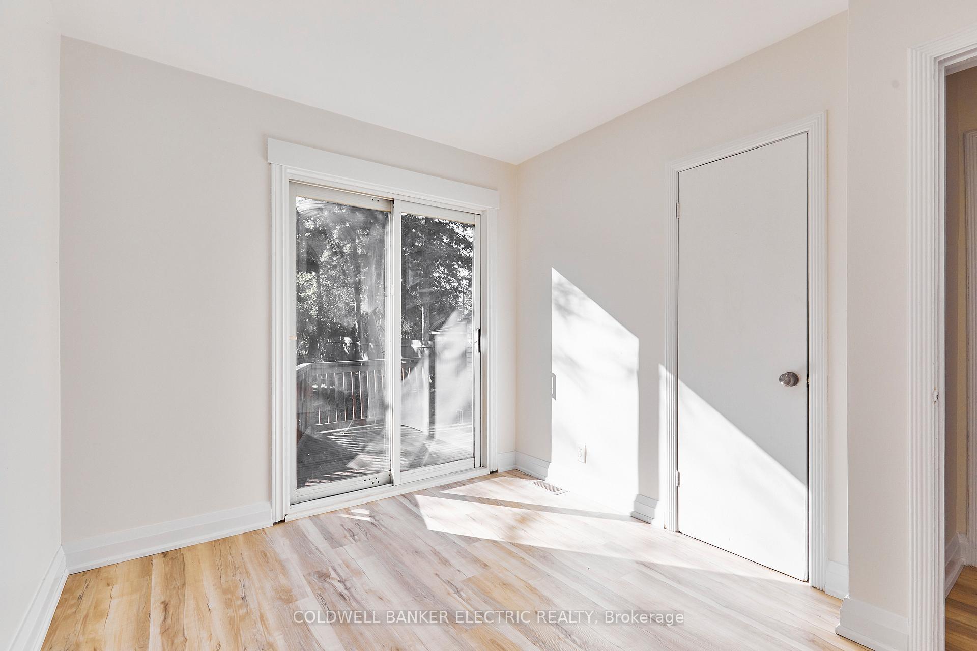 Photo 22 of 1058 Hortop Street, Oshawa, Donevan — HOMEH
