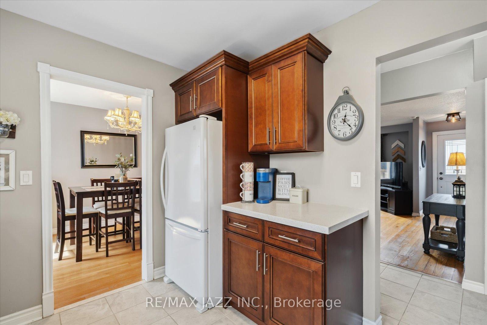 Photo 13 of 645 Radisson Avenue, Oshawa, Vanier — HOMEH