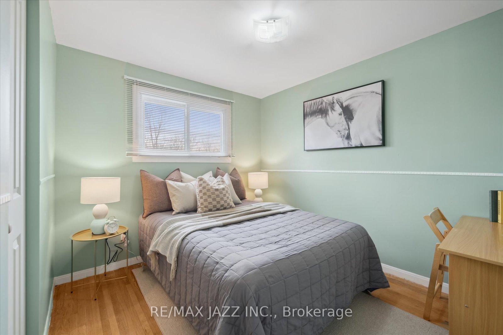 Photo 19 of 645 Radisson Avenue, Oshawa, Vanier — HOMEH