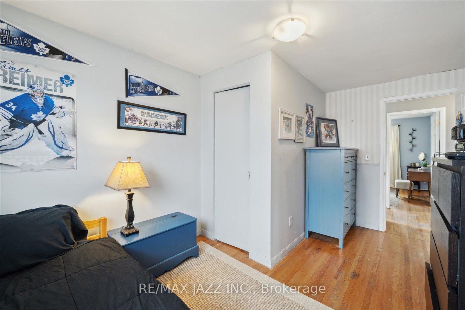 Photo 25 of 645 Radisson Avenue, Oshawa, Vanier — HOMEH