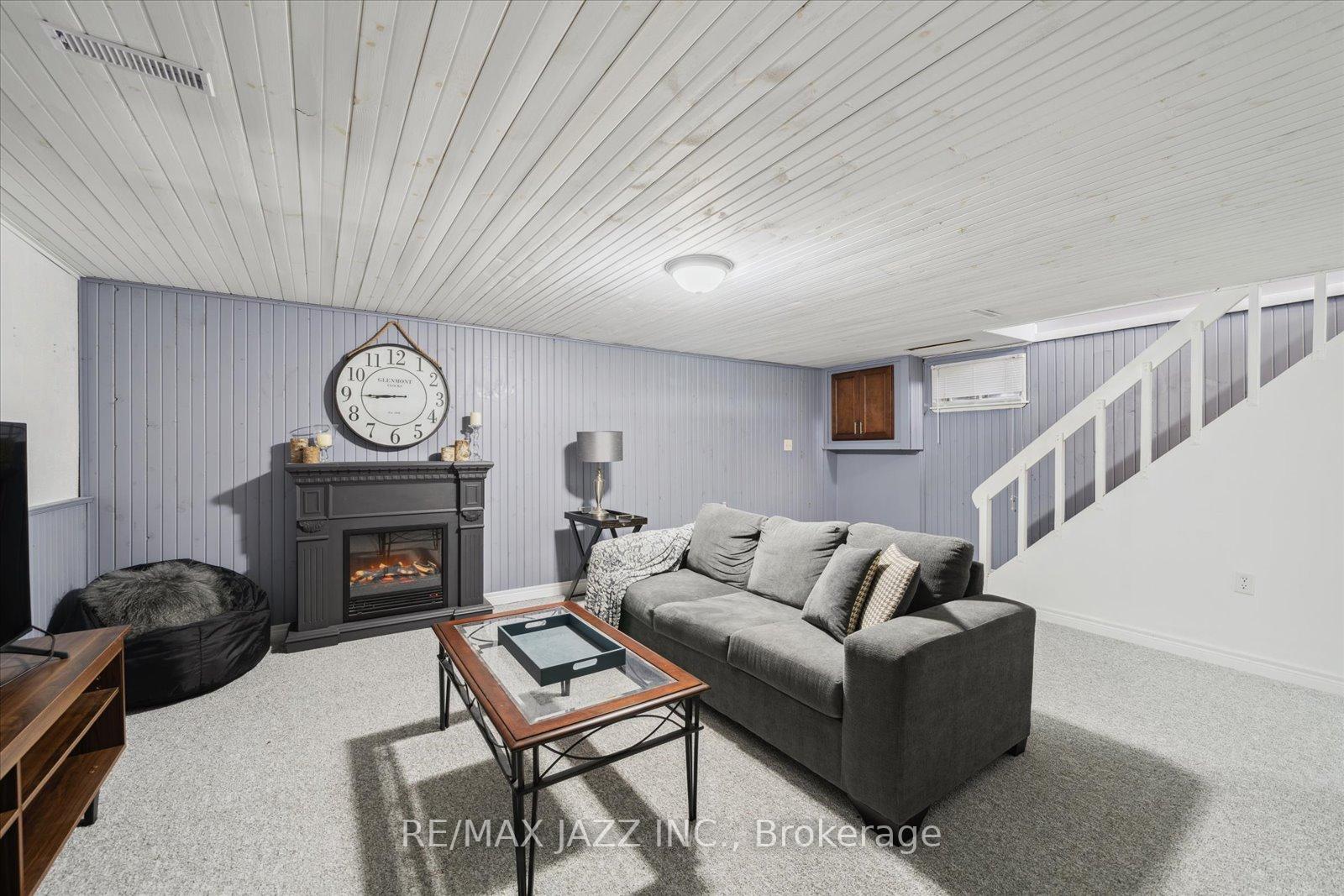 Photo 28 of 645 Radisson Avenue, Oshawa, Vanier — HOMEH