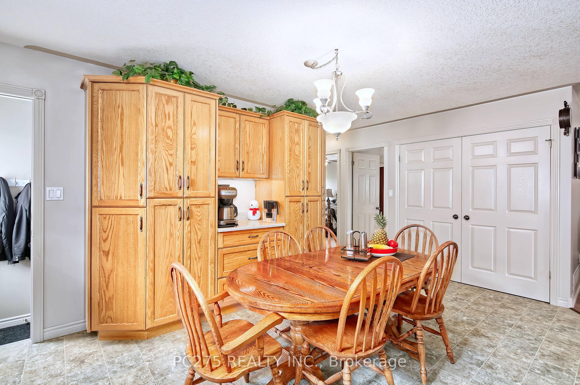 Photo 8 of 28 Rebecca Drive, Aylmer — HOMEH