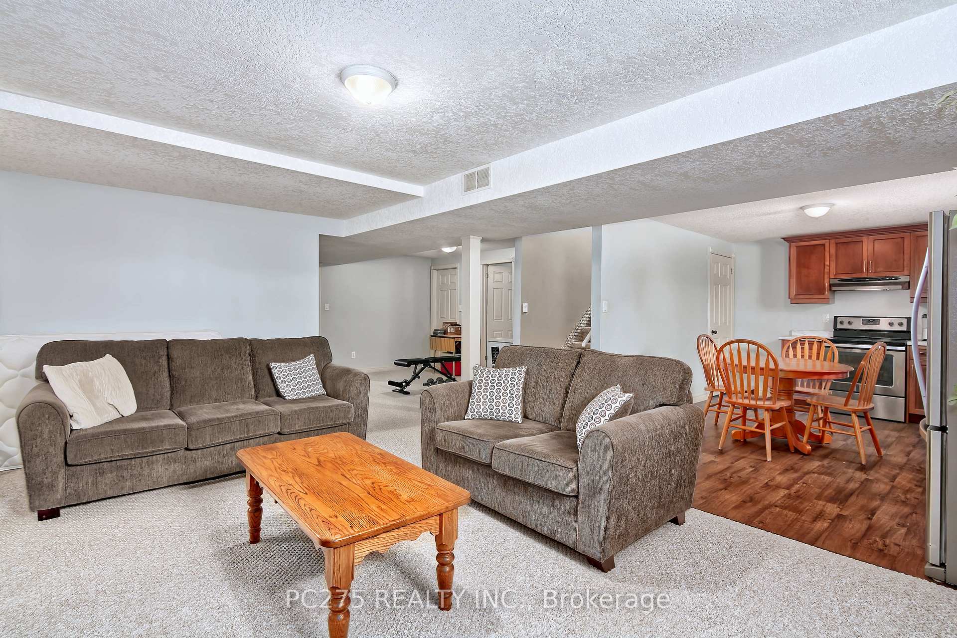 Photo 19 of 28 Rebecca Drive, Aylmer — HOMEH