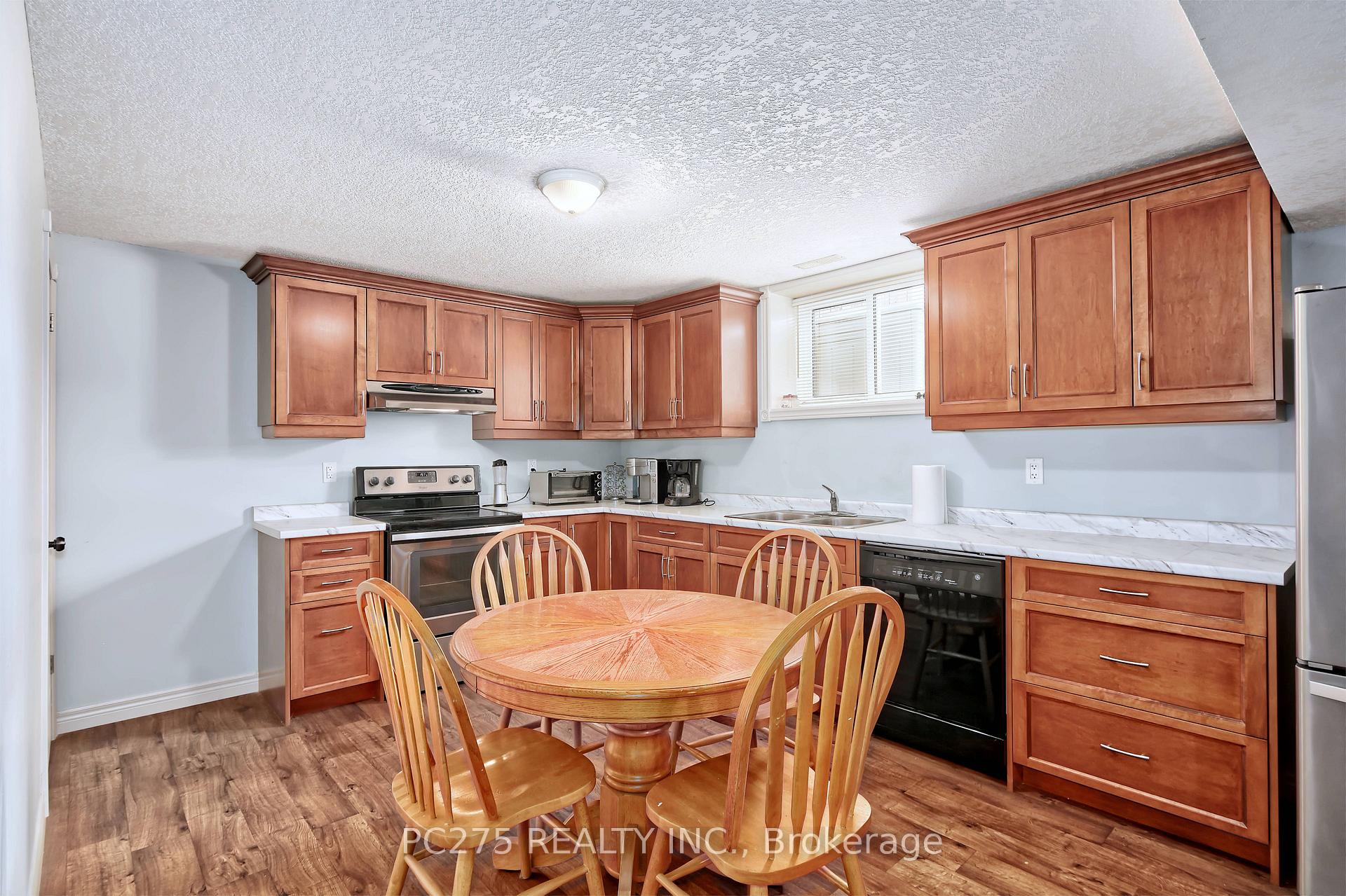 Photo 25 of 28 Rebecca Drive, Aylmer — HOMEH