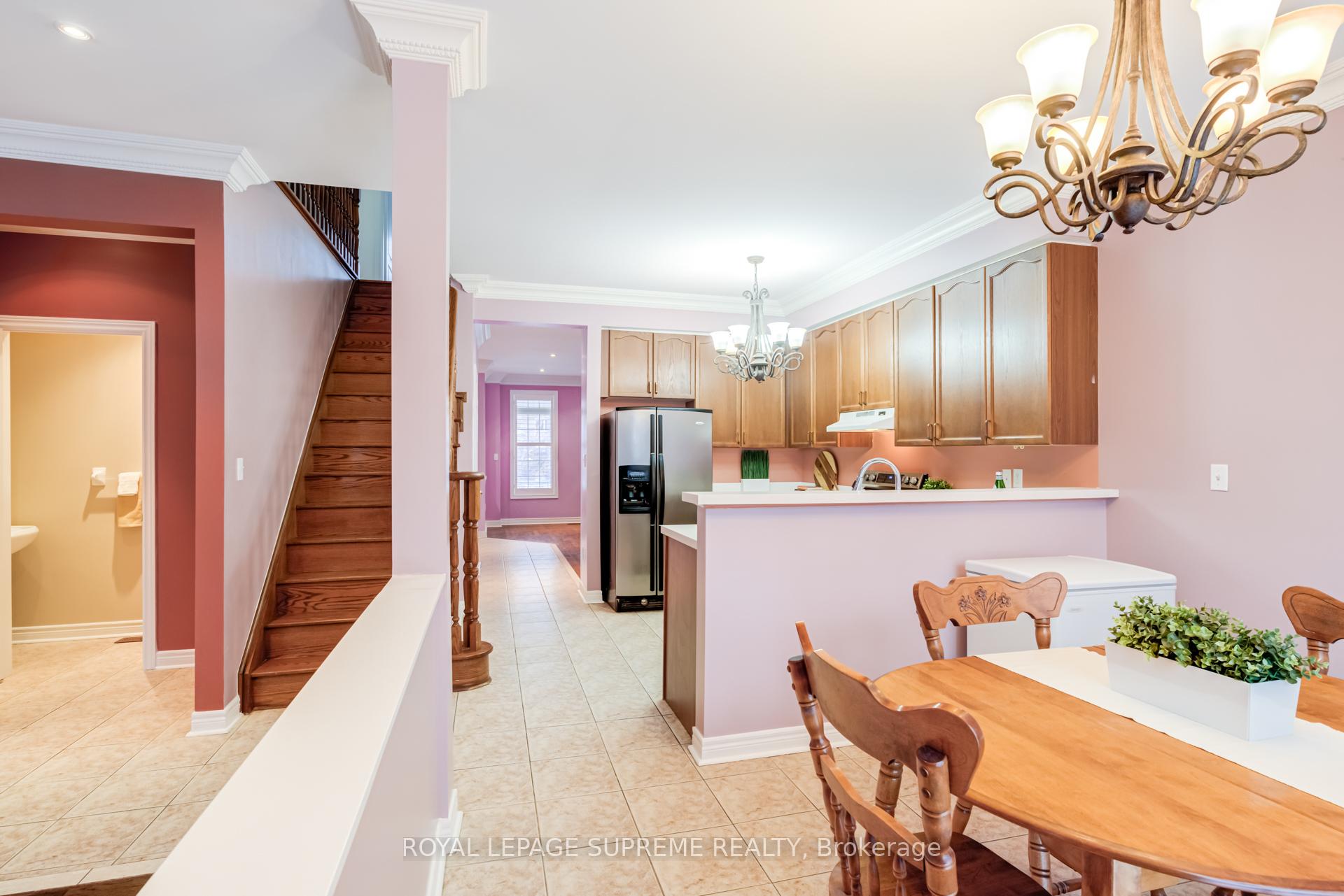 Photo 18 of 65 Amarone Avenue, Vaughan, Sonoma Heights — HOMEH