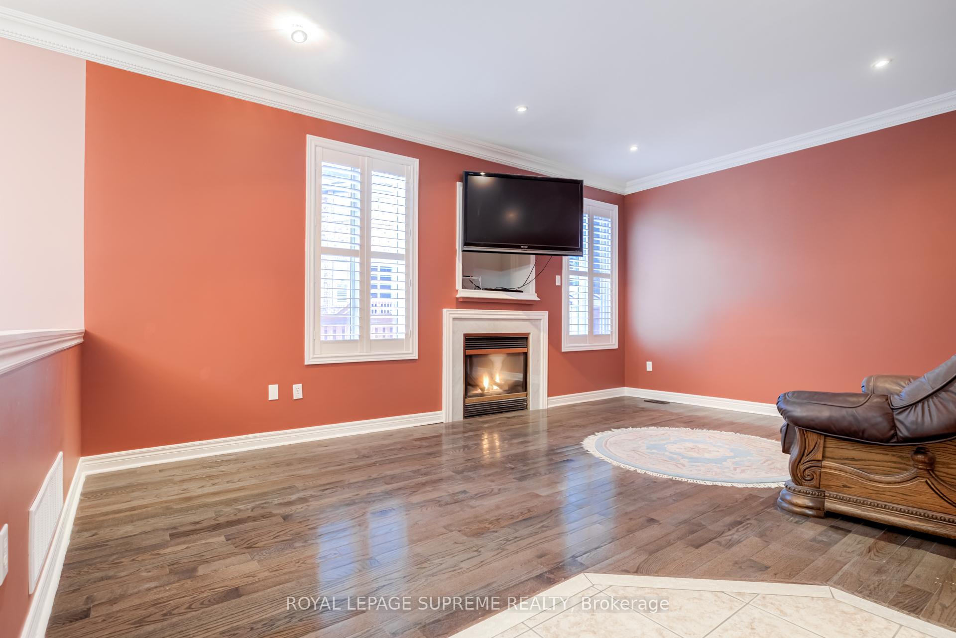 Photo 23 of 65 Amarone Avenue, Vaughan, Sonoma Heights — HOMEH