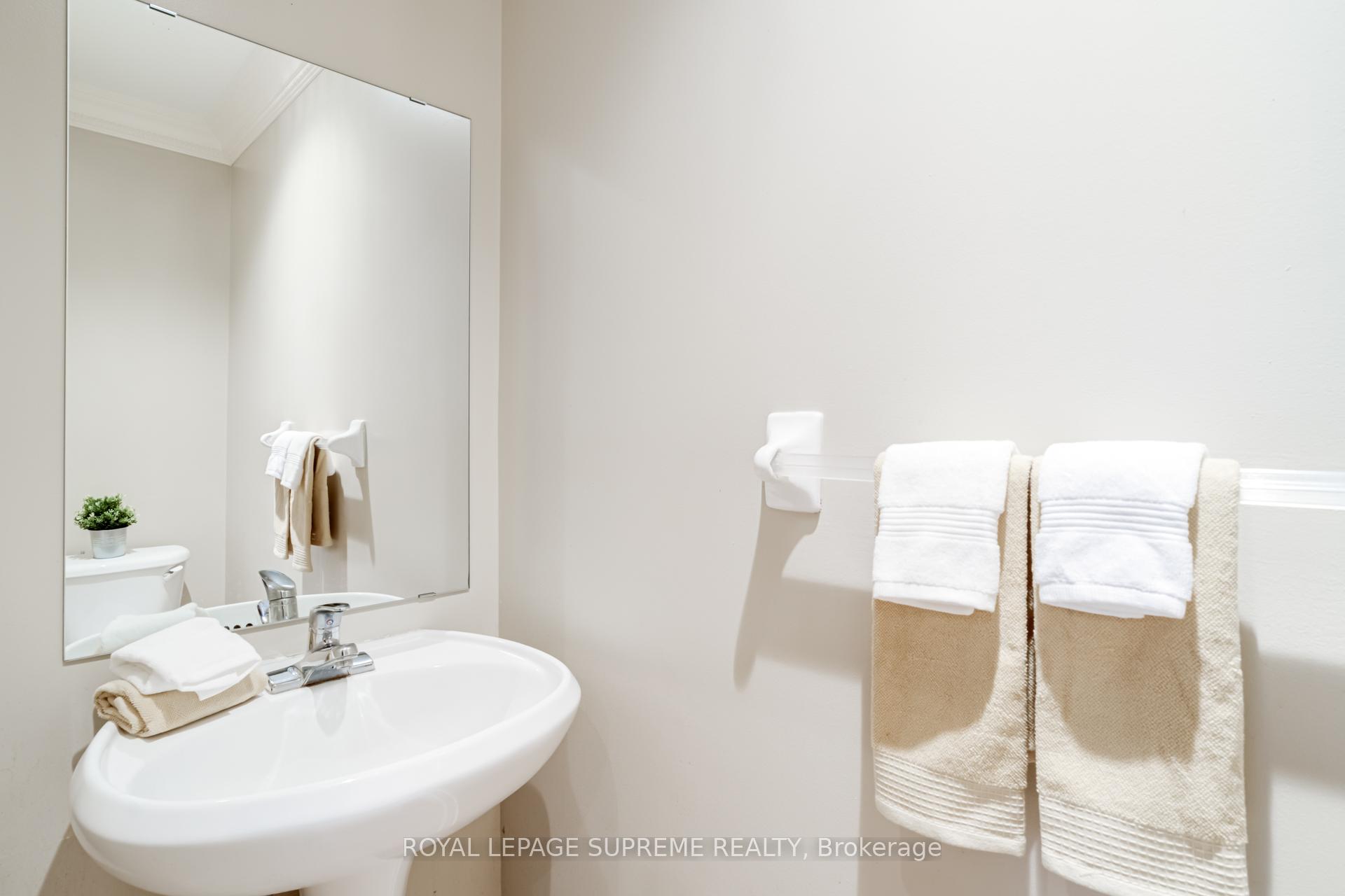 Photo 24 of 65 Amarone Avenue, Vaughan, Sonoma Heights — HOMEH