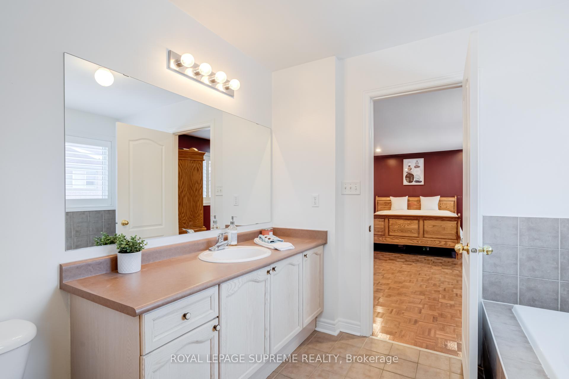 Photo 33 of 65 Amarone Avenue, Vaughan, Sonoma Heights — HOMEH