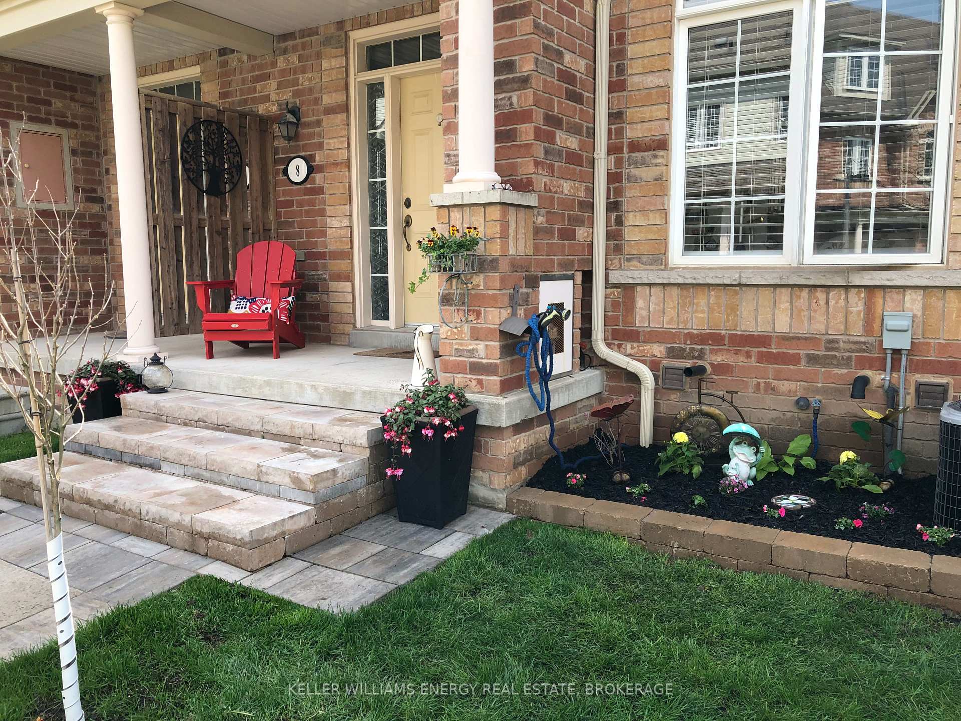 Photo 34 of 8 Yewtree Way, Whitby, Pringle Creek — HOMEH