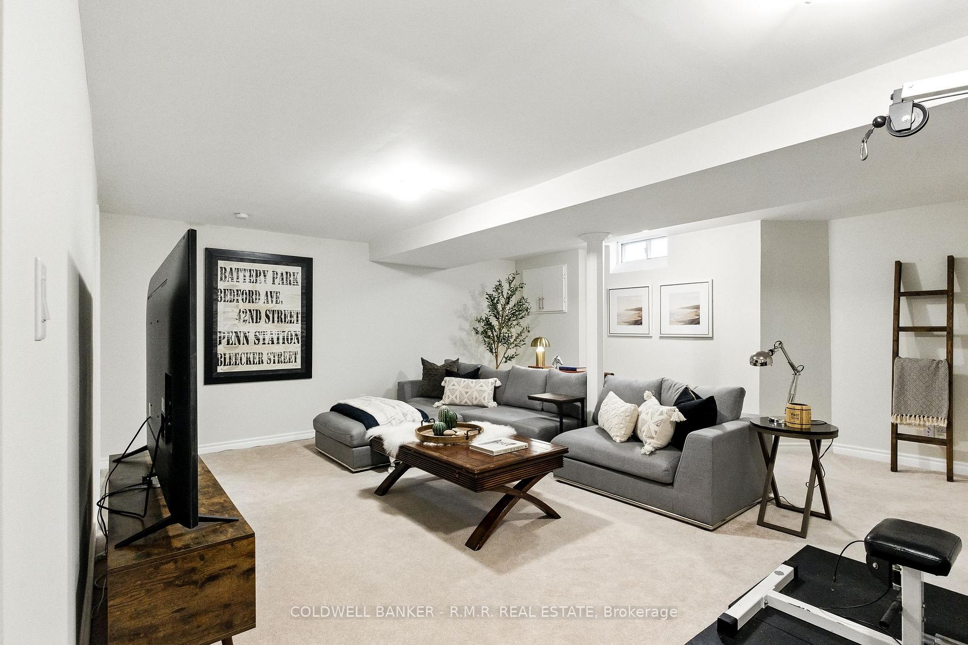 Photo 22 of 1037 Ripley Crescent, Oshawa, Pinecrest — HOMEH