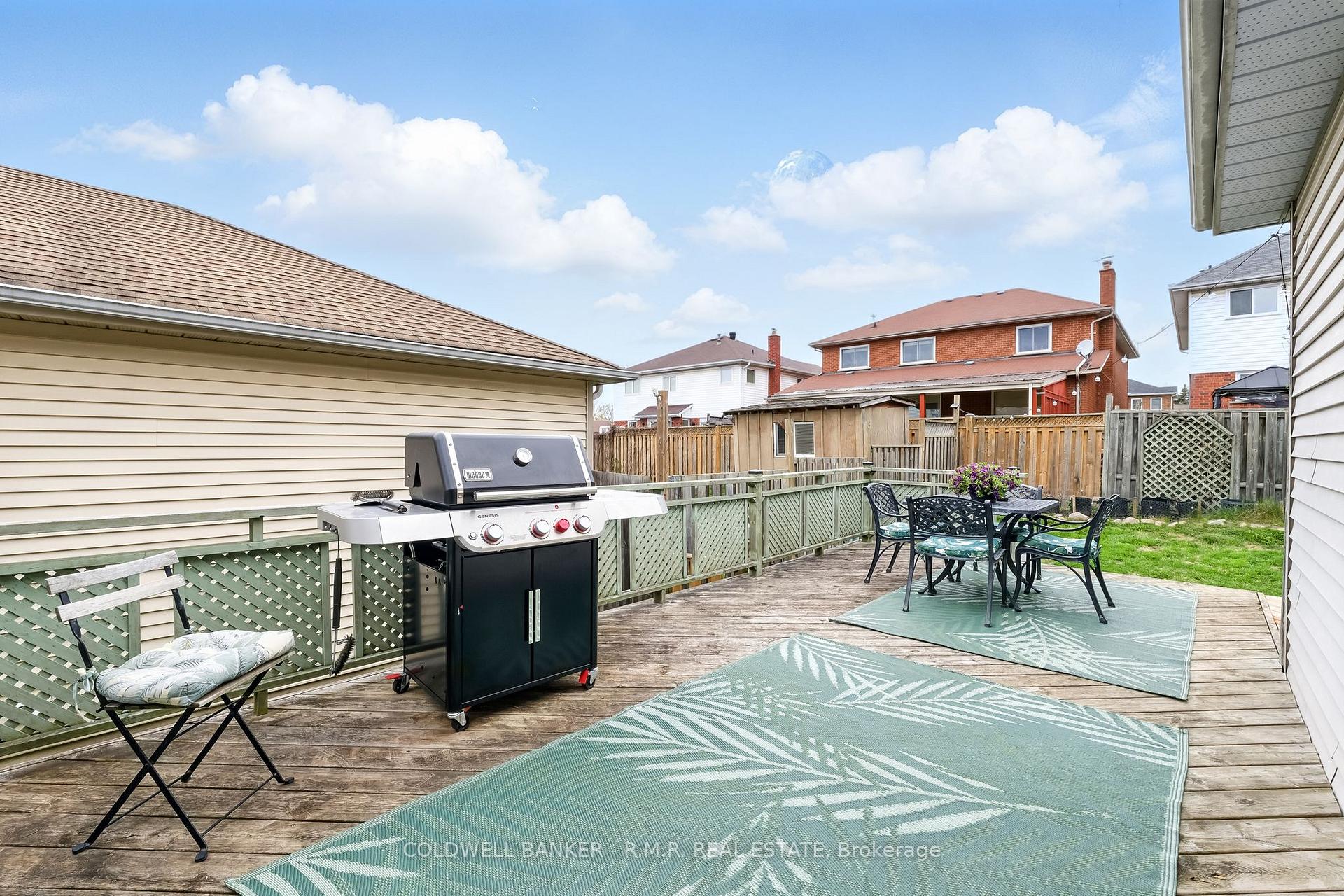 Photo 28 of 1037 Ripley Crescent, Oshawa, Pinecrest — HOMEH