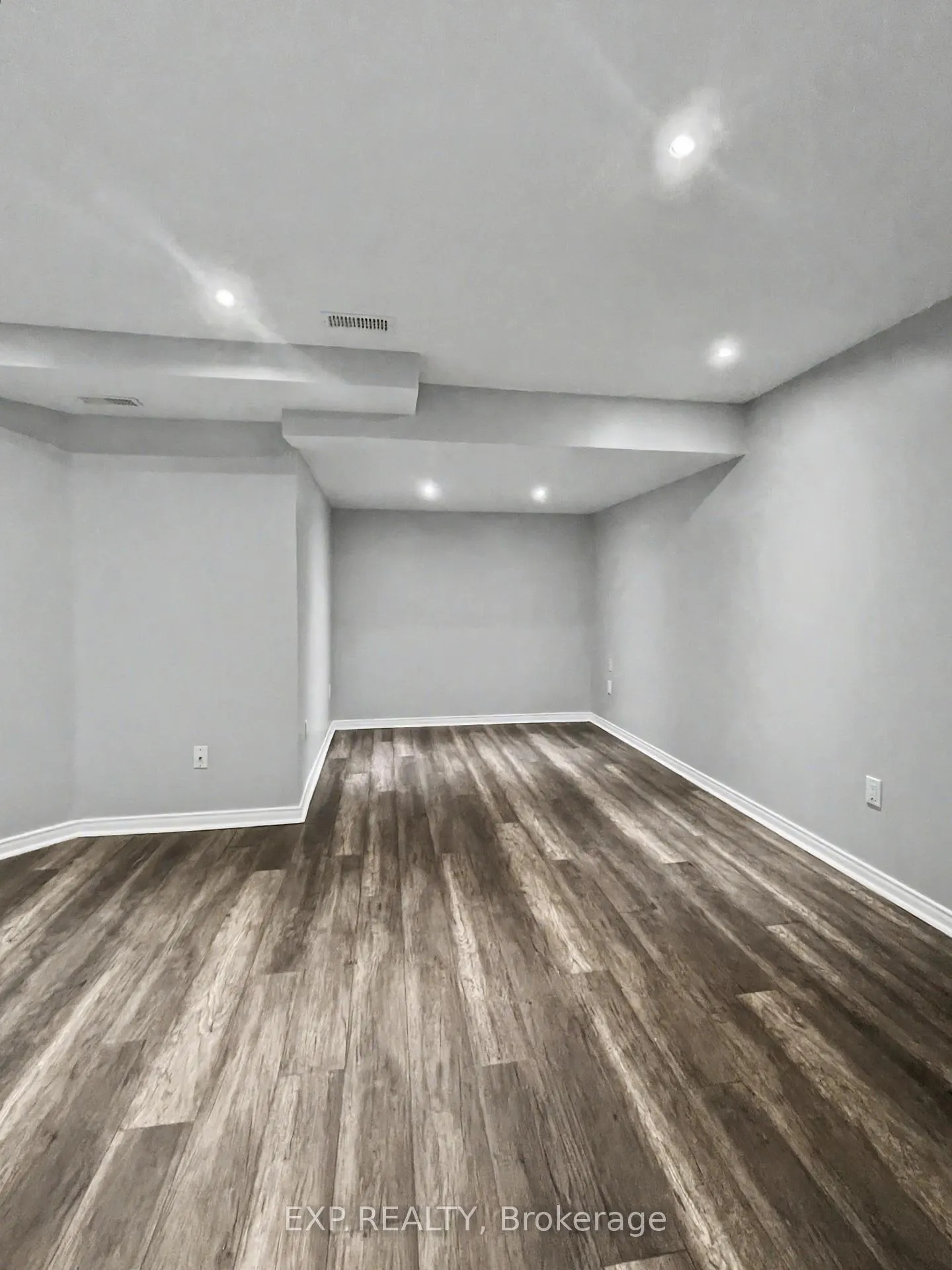 Photo 17 of 4218 Owl Valley Drive W, Ottawa, Riverside South/Gloucester Glen — HOMEH