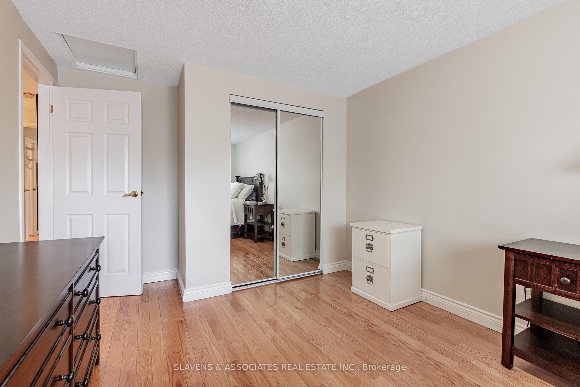 Photo 27 of 66 Mabley Crescent, Vaughan, Lakeview Estates — HOMEH