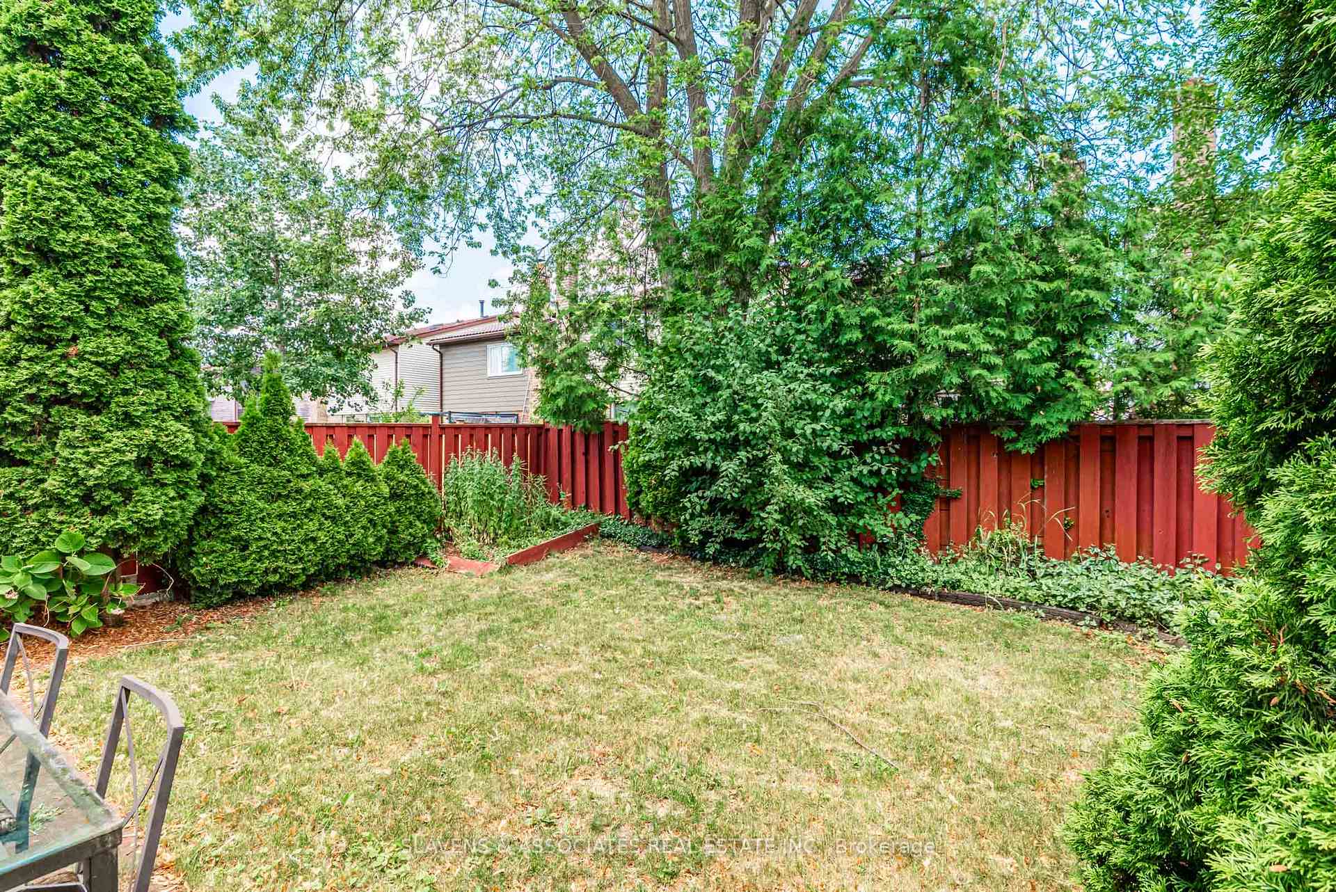 Photo 34 of 66 Mabley Crescent, Vaughan, Lakeview Estates — HOMEH