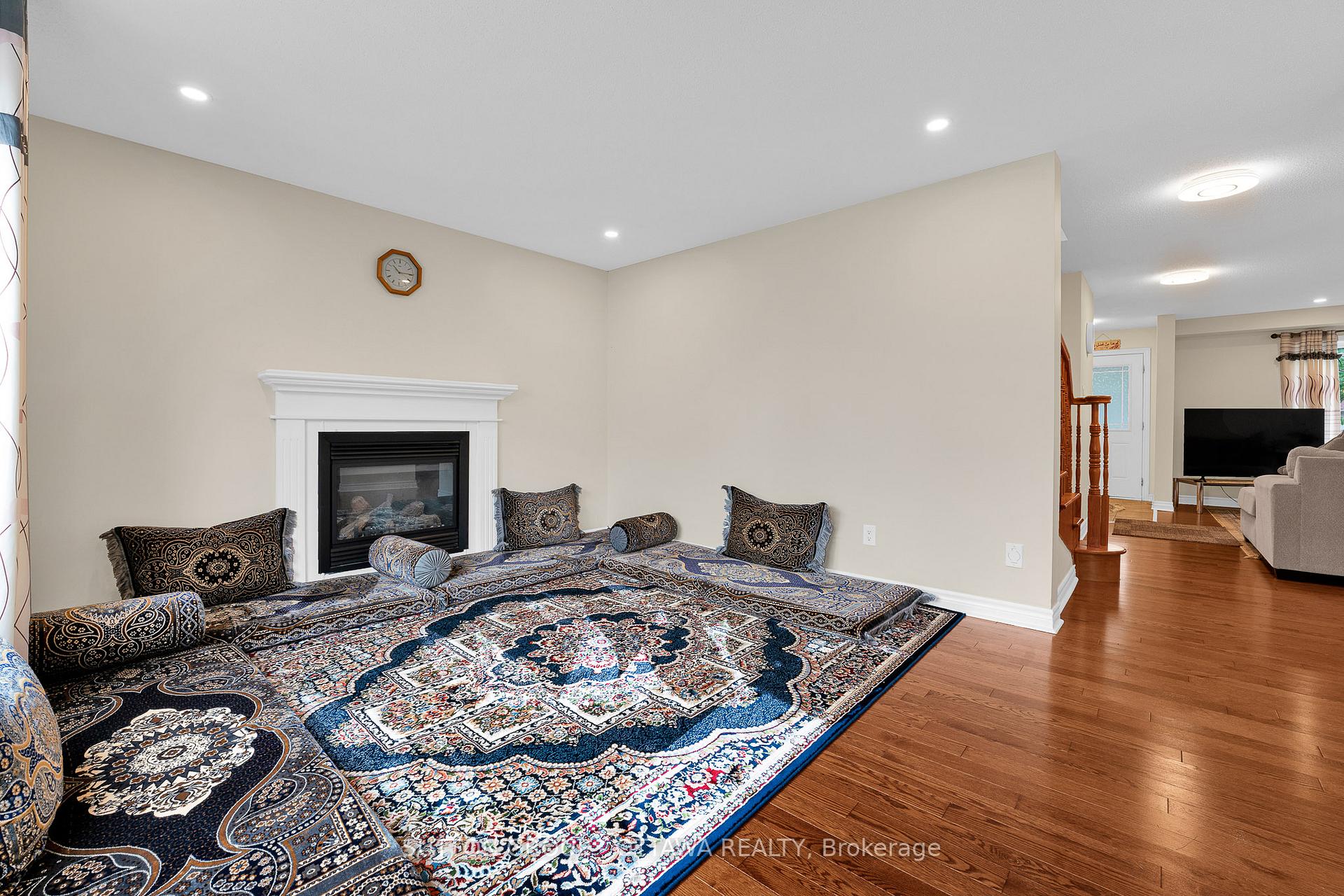Photo 7 of 354 Haileybury Street, Ottawa, Barrhaven - Strandherd — HOMEH