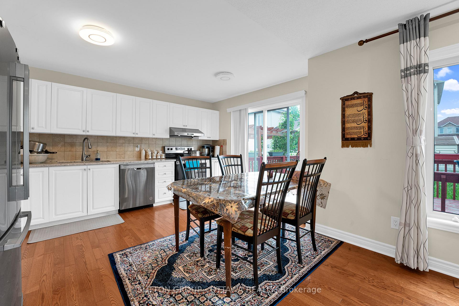 Photo 9 of 354 Haileybury Street, Ottawa, Barrhaven - Strandherd — HOMEH
