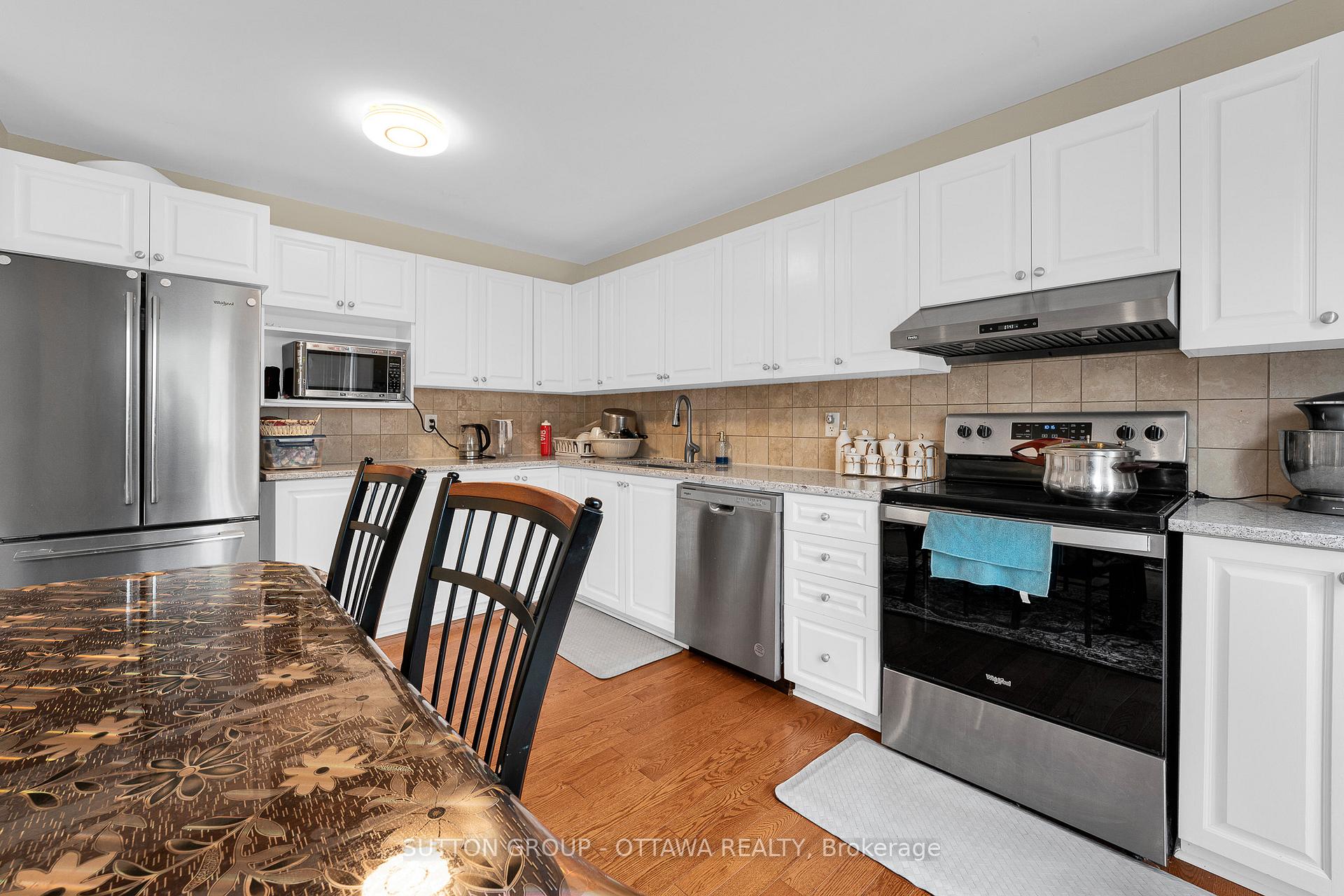 Photo 13 of 354 Haileybury Street, Ottawa, Barrhaven - Strandherd — HOMEH