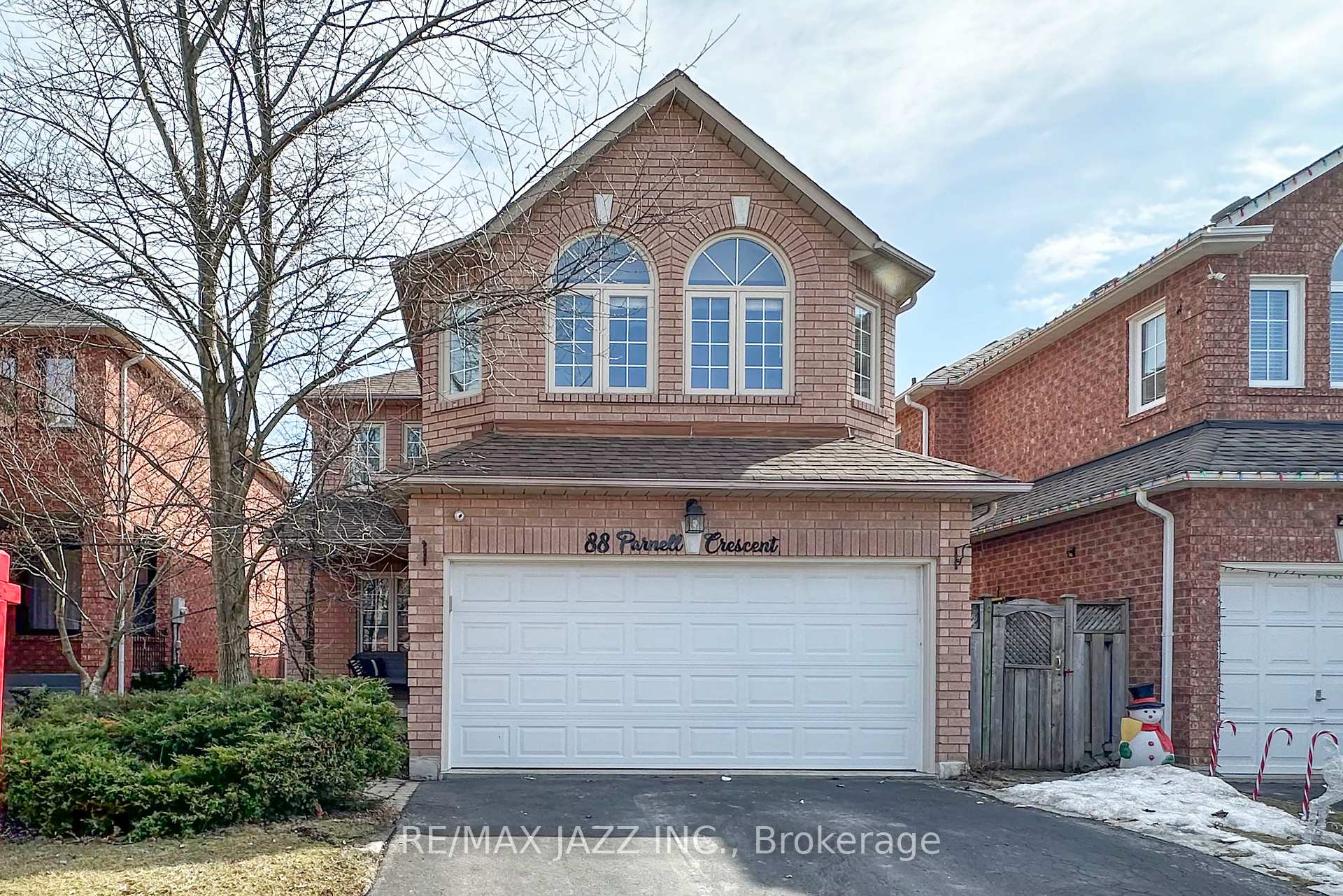 Photo 2 of 88 Parnell Crescent, Whitby, Pringle Creek — HOMEH
