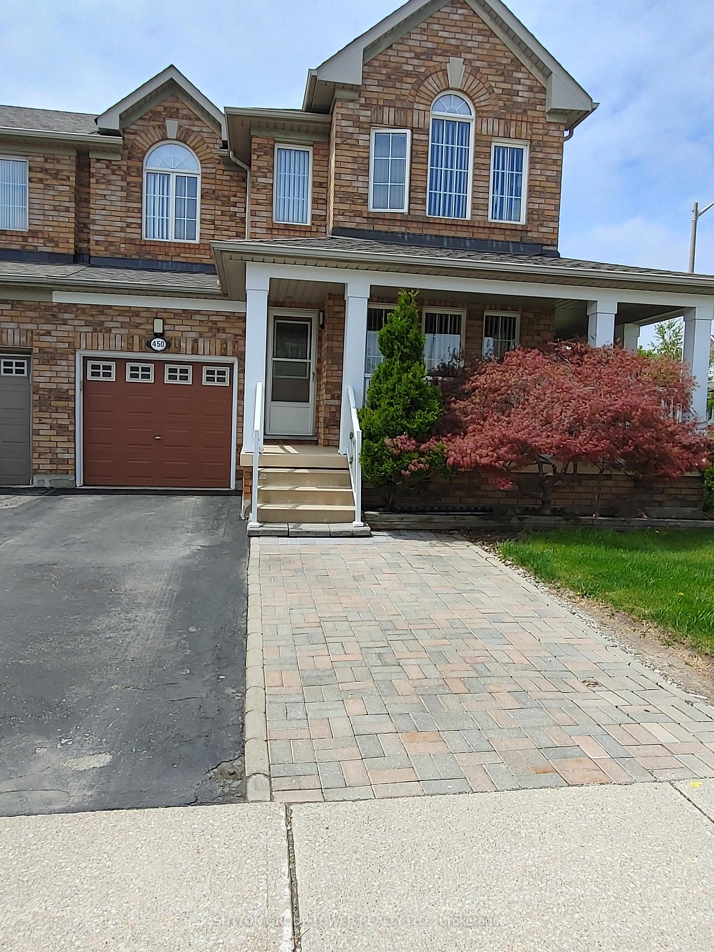 Front of 450 John Deisman Boulevard