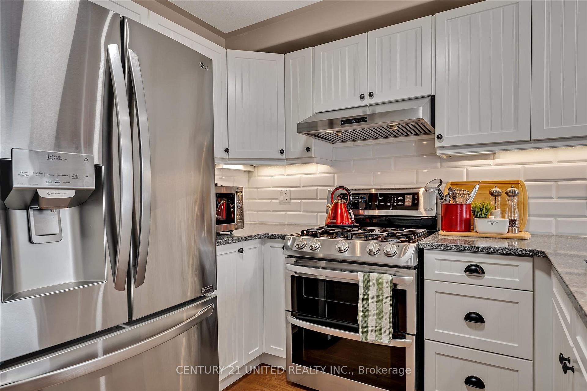 Photo 8 of 213 Farrier Crescent, Peterborough, Northcrest Ward 5 — HOMEH