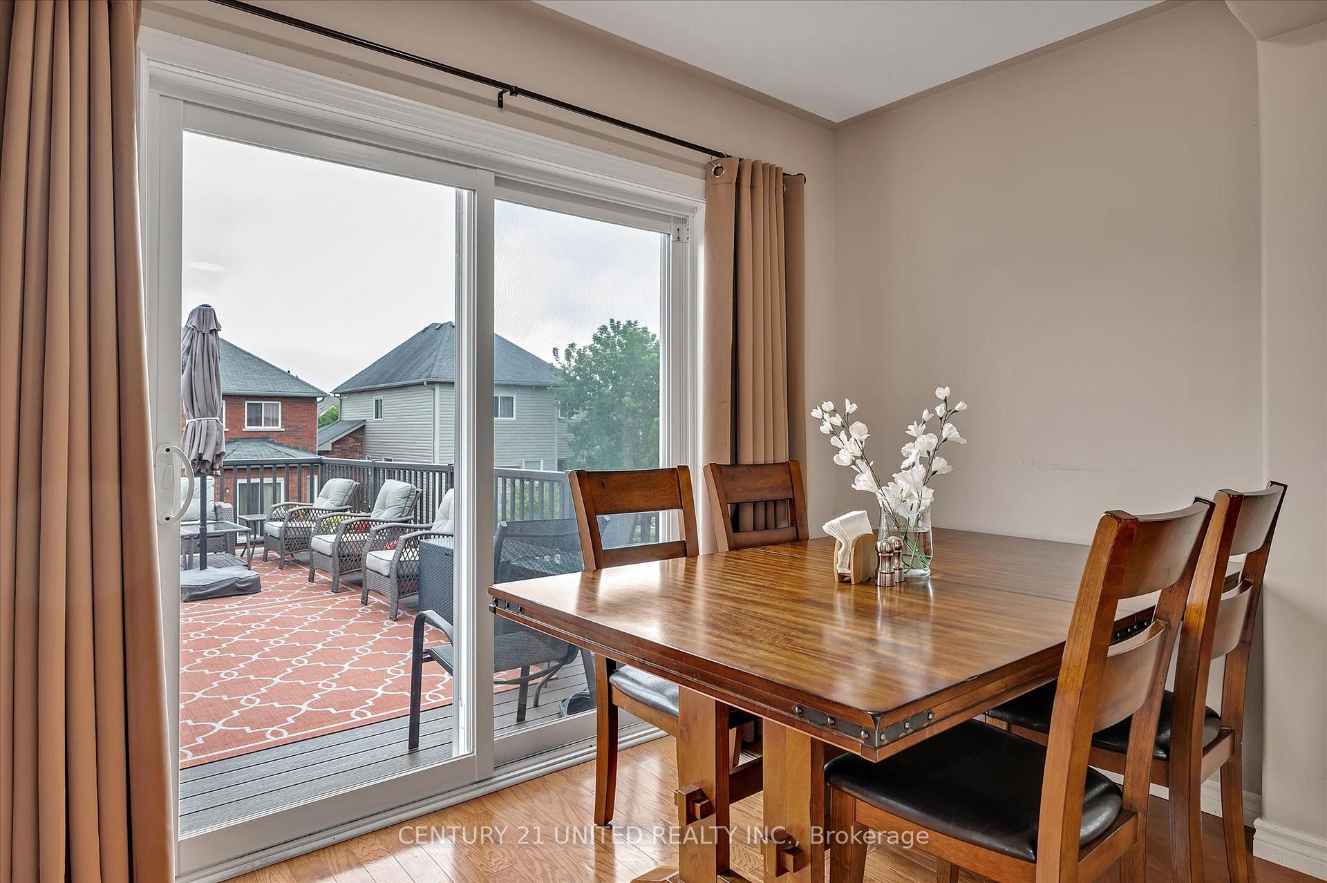 Photo 10 of 213 Farrier Crescent, Peterborough, Northcrest Ward 5 — HOMEH