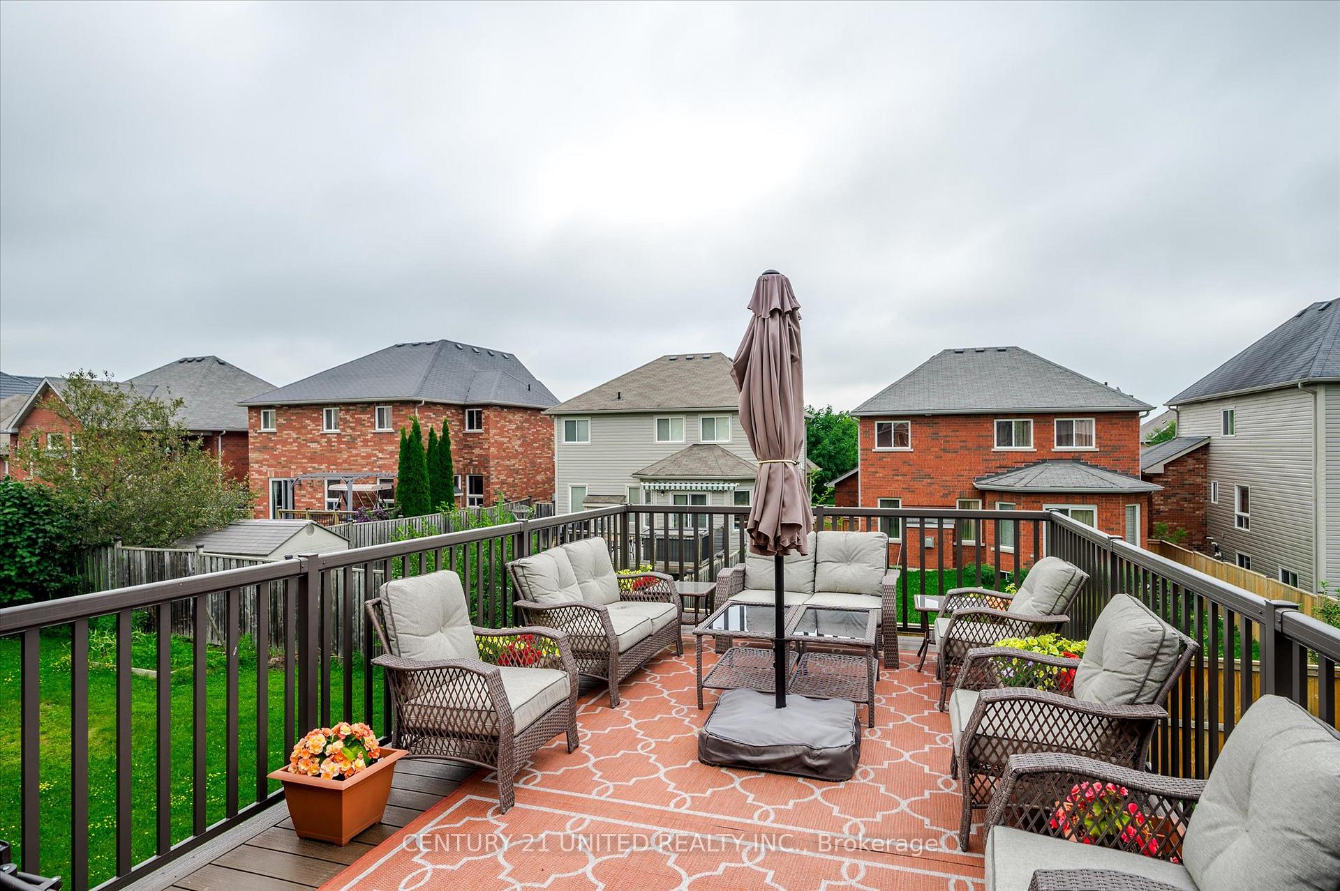 Photo 12 of 213 Farrier Crescent, Peterborough, Northcrest Ward 5 — HOMEH