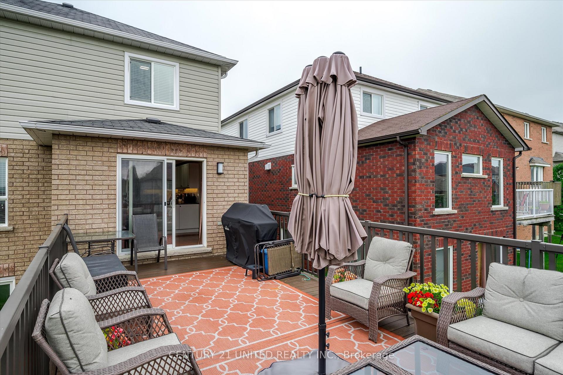 Photo 13 of 213 Farrier Crescent, Peterborough, Northcrest Ward 5 — HOMEH
