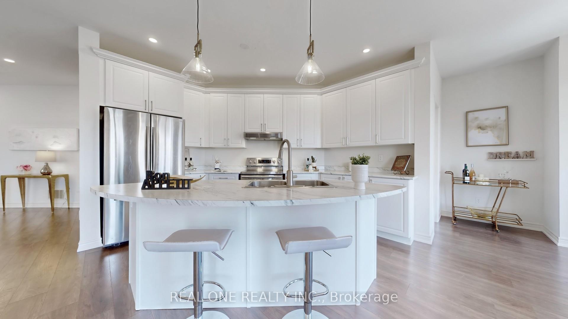 Photo 9 of 309 Windfields Farm West Drive, Oshawa, Windfields — HOMEH