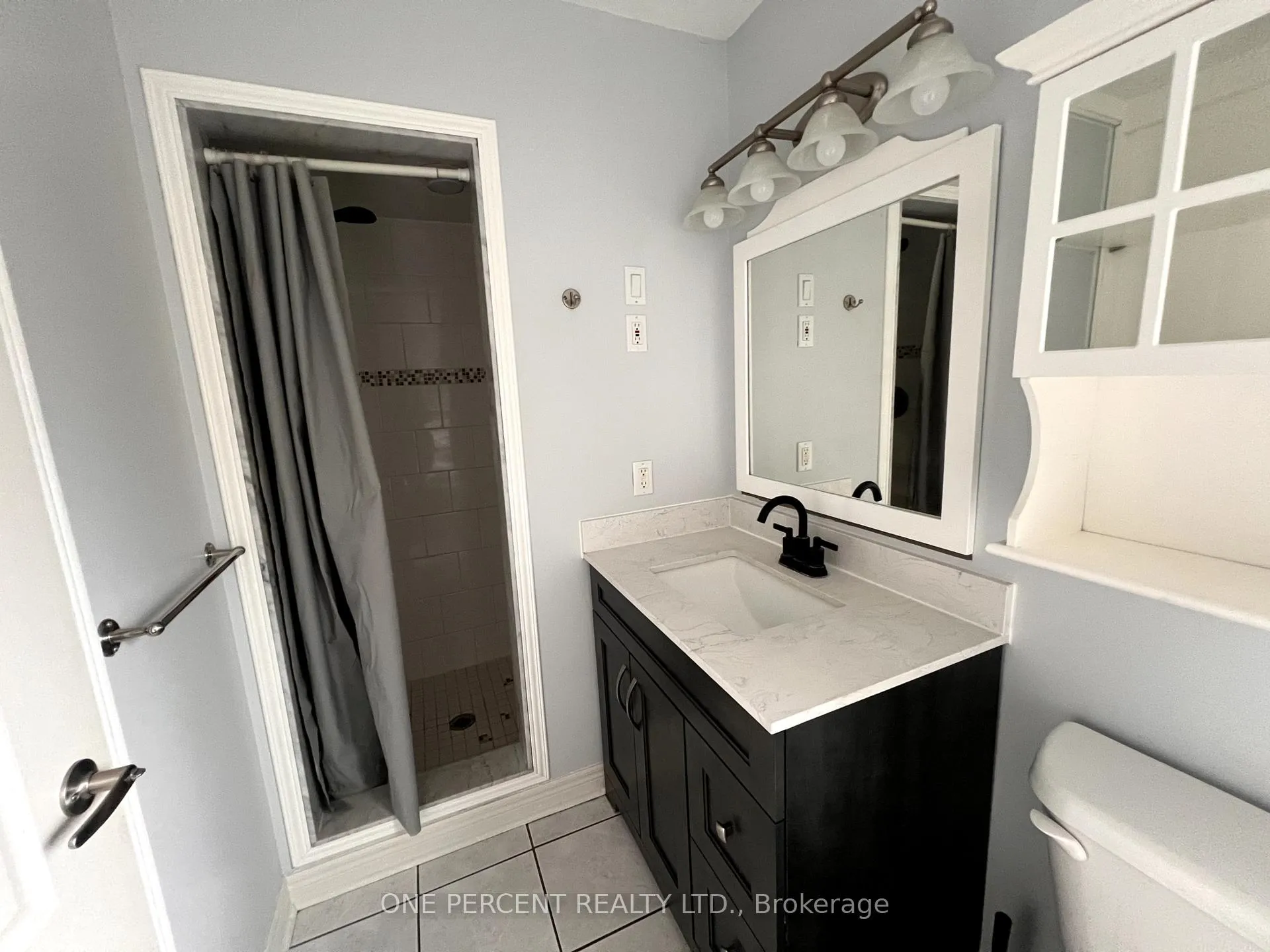 Photo 21 of 10 Royal Park Boulevard, Barrie, Bayshore — HOMEH