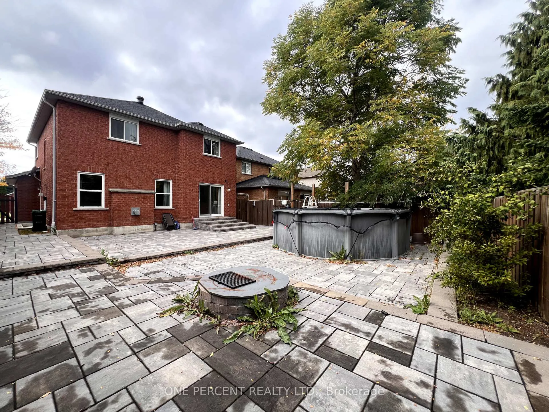 Photo 34 of 10 Royal Park Boulevard, Barrie, Bayshore — HOMEH