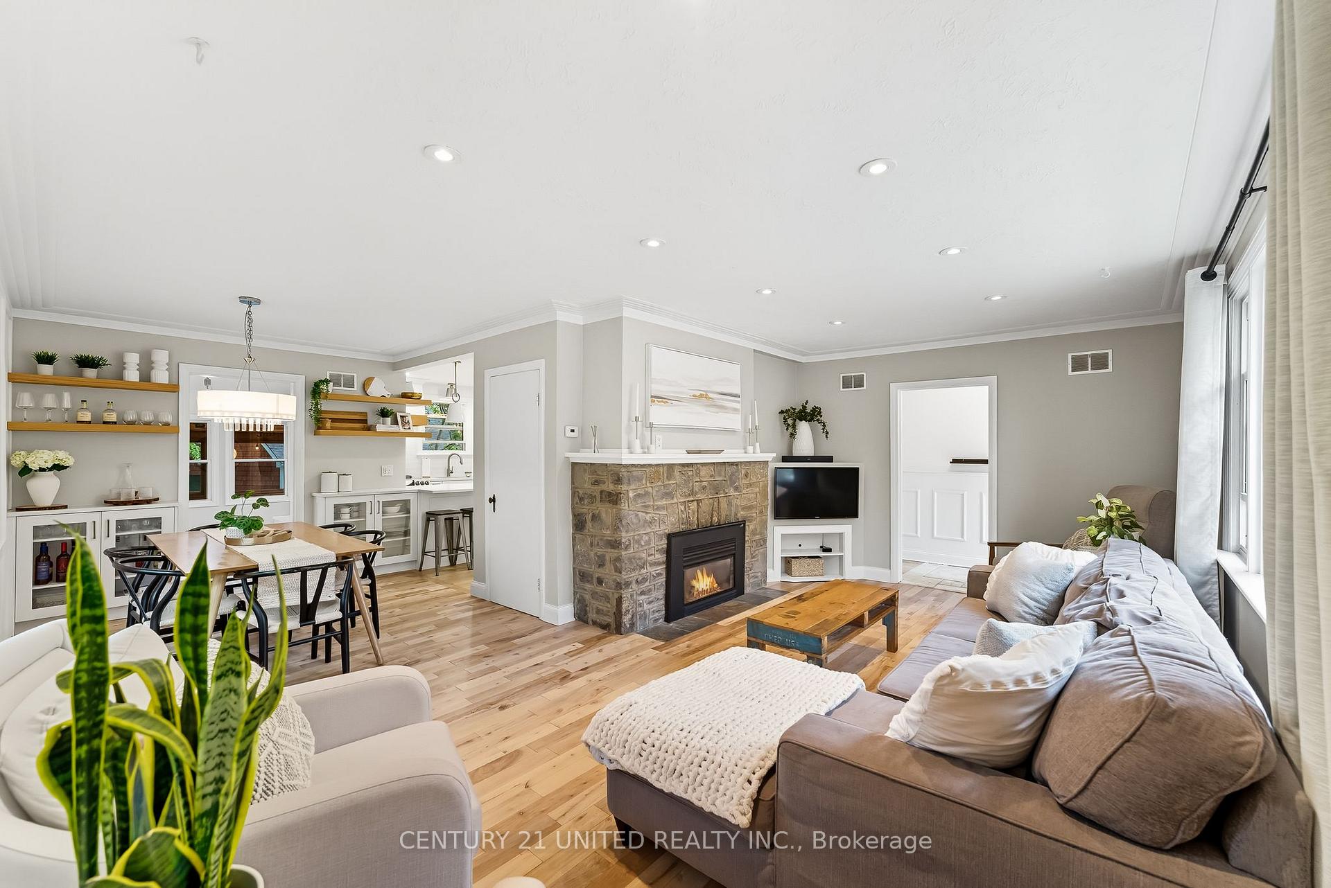 Photo 7 of 141 O'Carroll Avenue, Peterborough, Northcrest Ward 5 — HOMEH