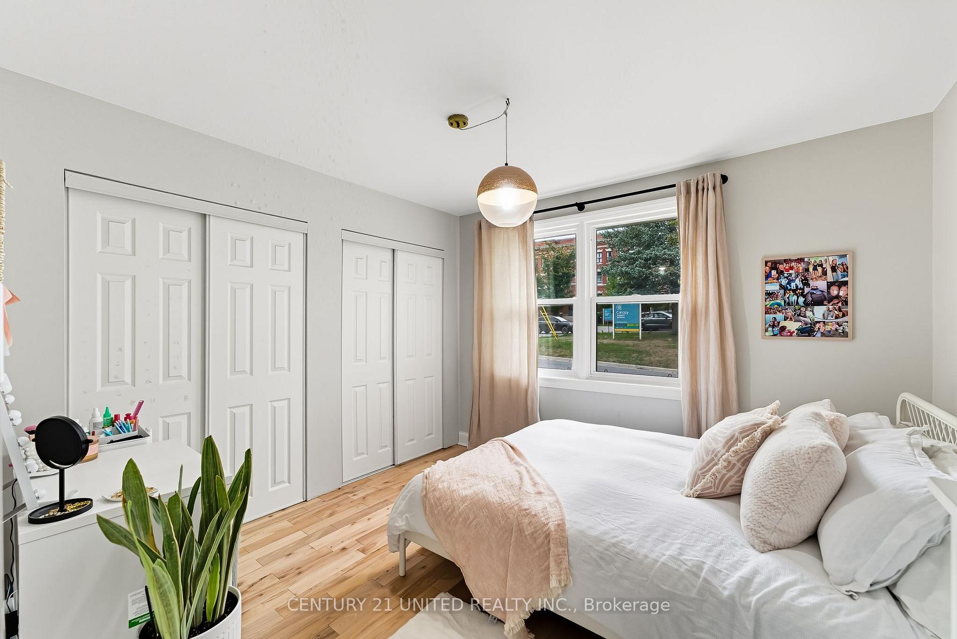 Photo 22 of 141 O'Carroll Avenue, Peterborough, Northcrest Ward 5 — HOMEH