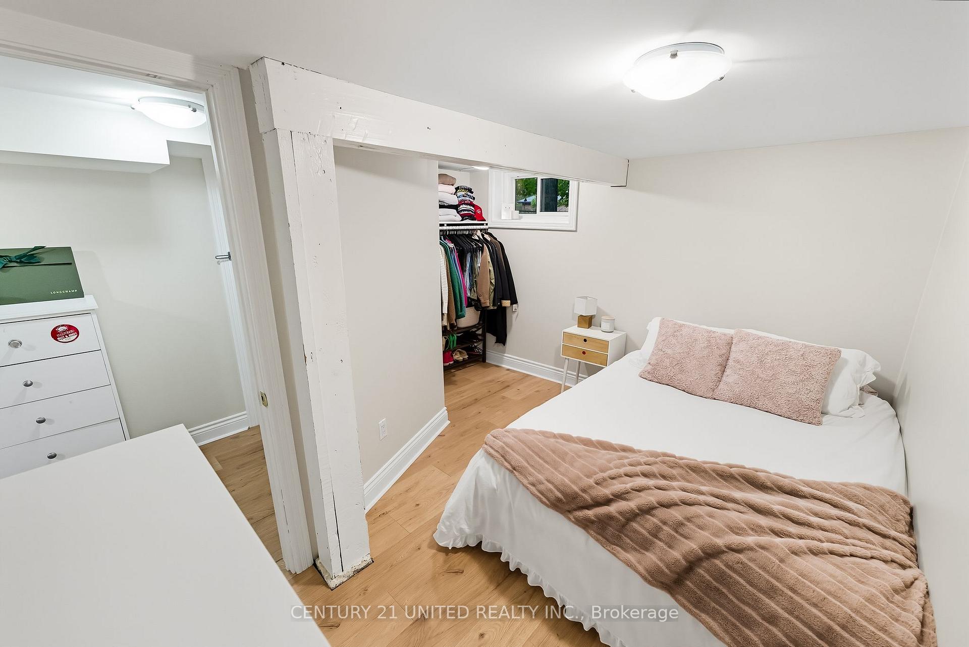 Photo 39 of 141 O'Carroll Avenue, Peterborough, Northcrest Ward 5 — HOMEH